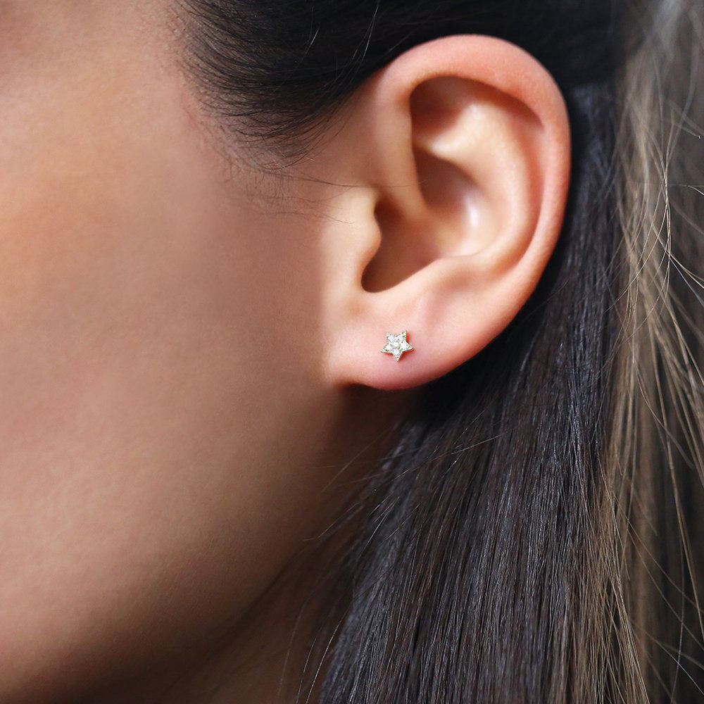 OBFJ1616 - 14K Gold Tiny Diamond Star Studs 2