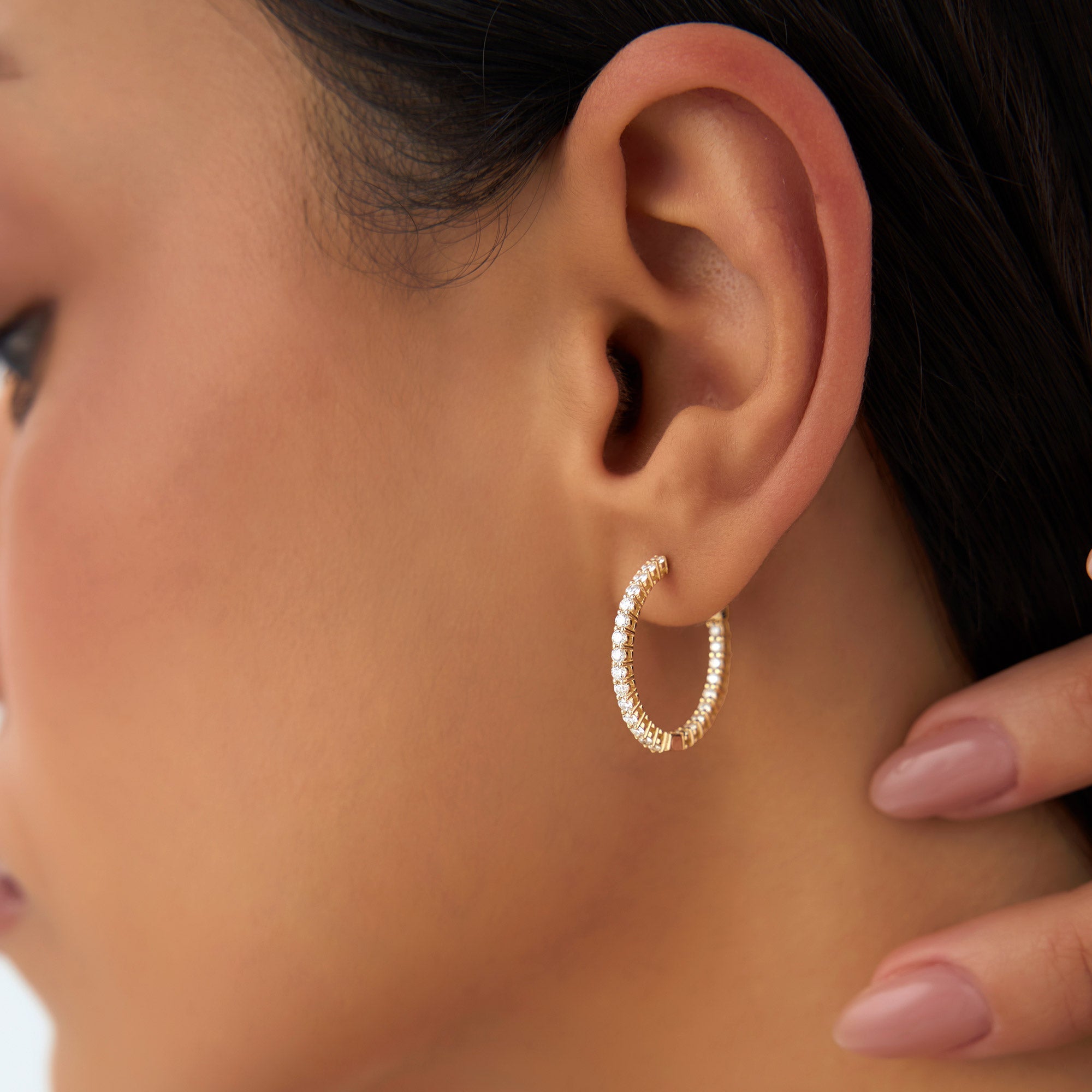 OBFJ0992 - 14Kt 21.5MM Inside Out Diamond Hoops 4