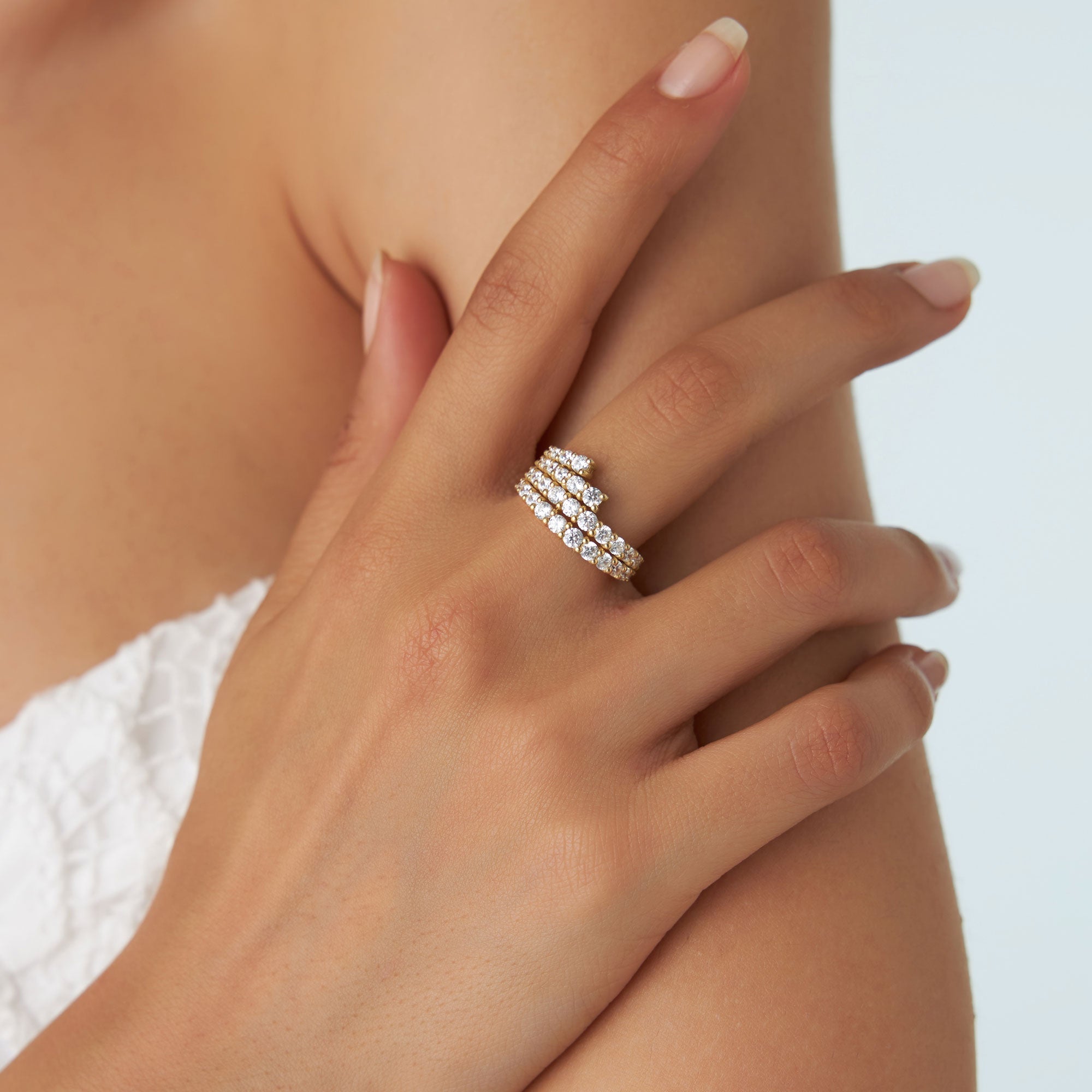 OBFJ1360 - 14k Wave Diamond Statement Ring 3