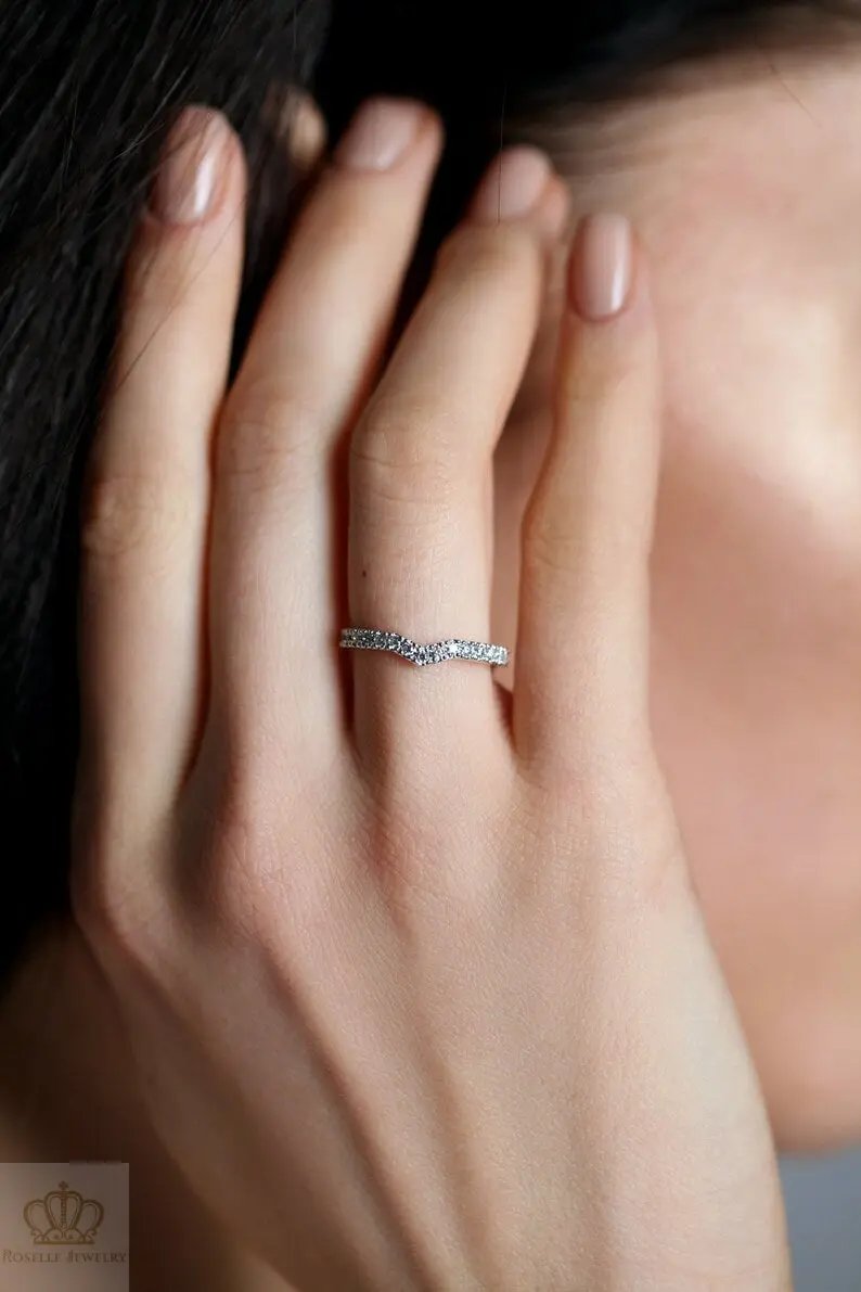 V Shape Couple Diamond Wedding Ring Set - WM30 CHARLISA™