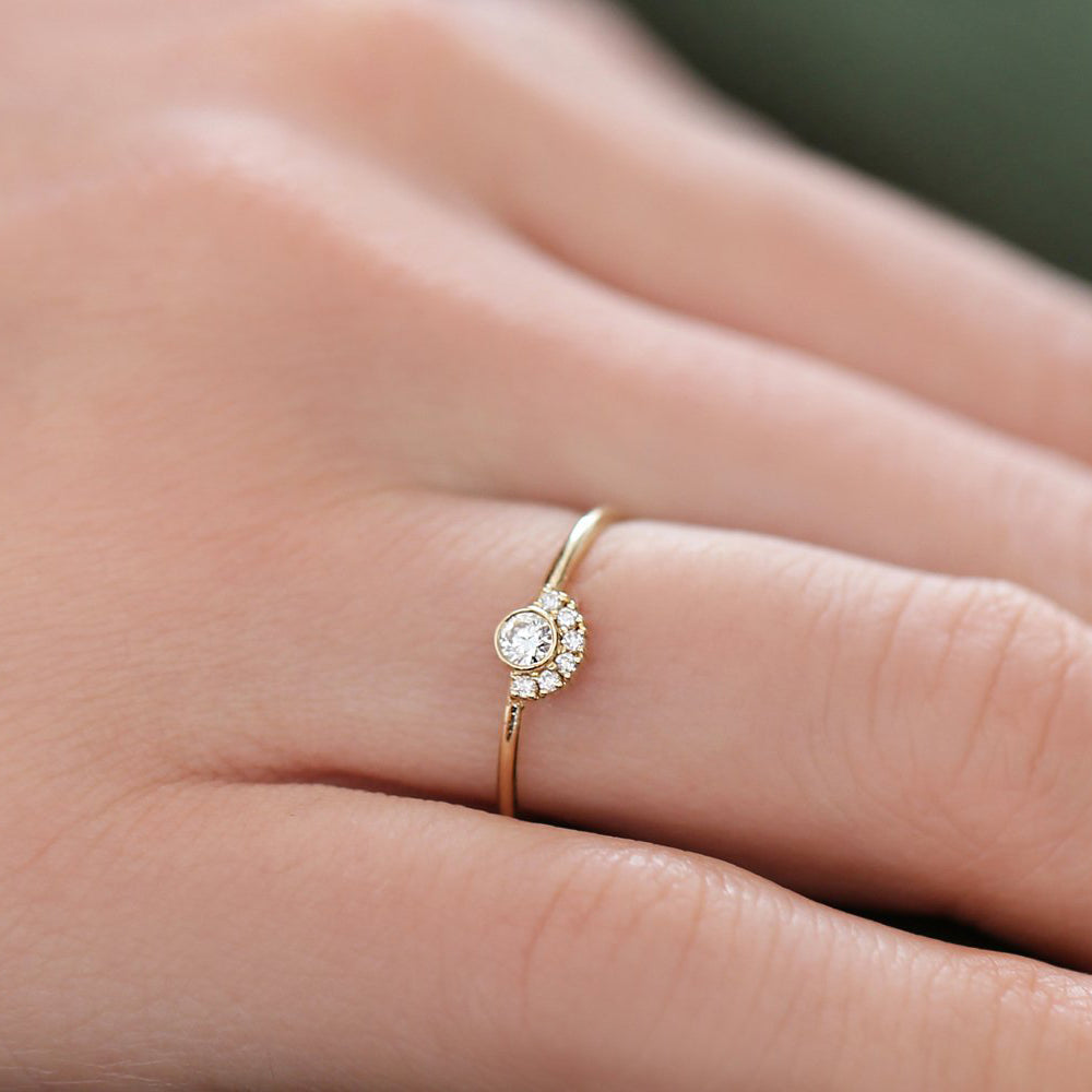 OBFJ1677 - 14K Gold Half Halo Diamond Ring 3