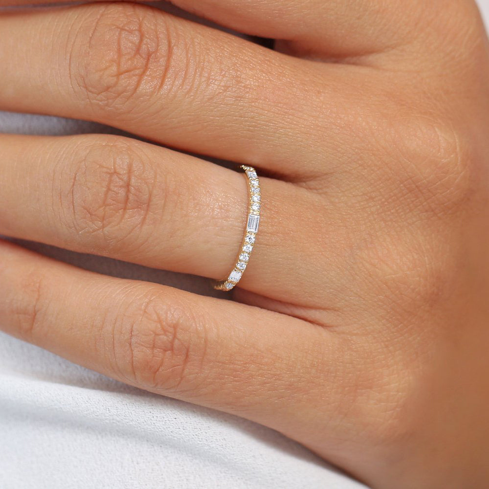 OBFJ1753 - 14K Gold Baguette and Round Cut Diamond Wedding Band 3