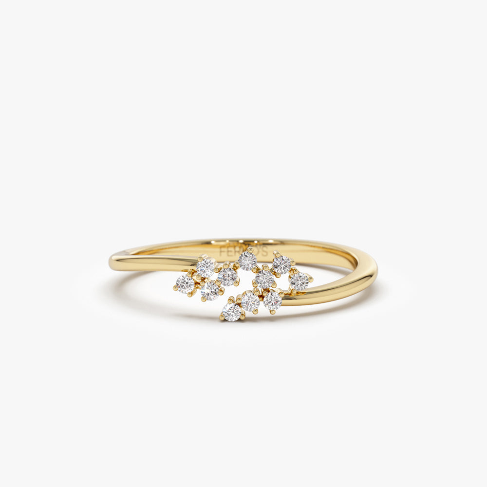 OBFJ1504 - 14k Mini Cluster Diamond Ring 1