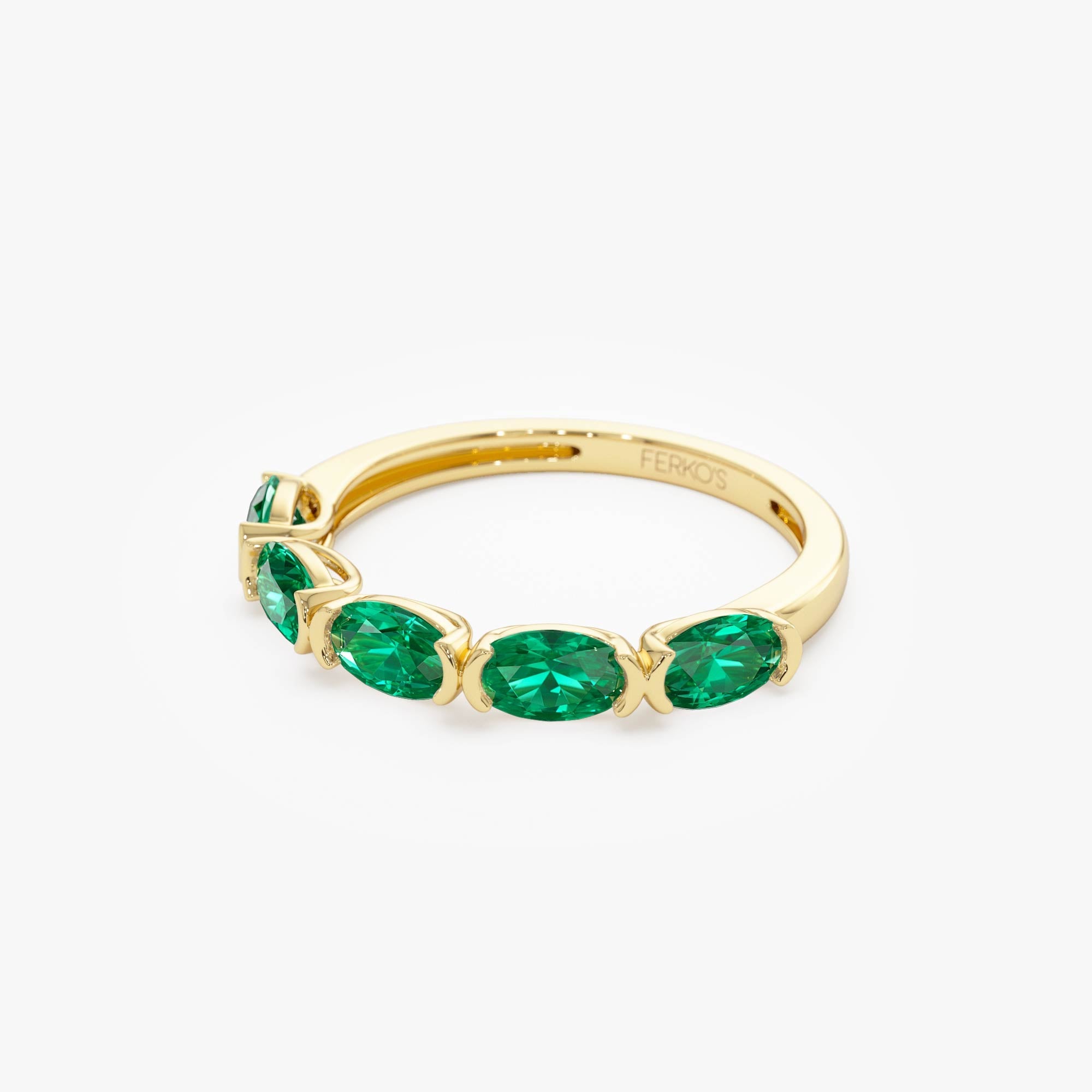 OBFJ0676 - 14k Classic Emerald Five Stone Ring 7