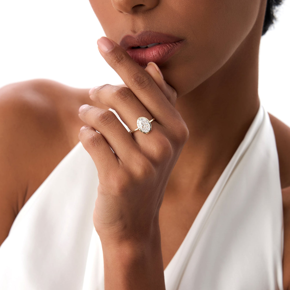 OBFJ0389 - 2.00 Ctw Oval Shape Lab Grown Diamond Claw Prong Engagement Ring - Leta ring in selectable metal and diamond options - Roselle Jewelry view 2