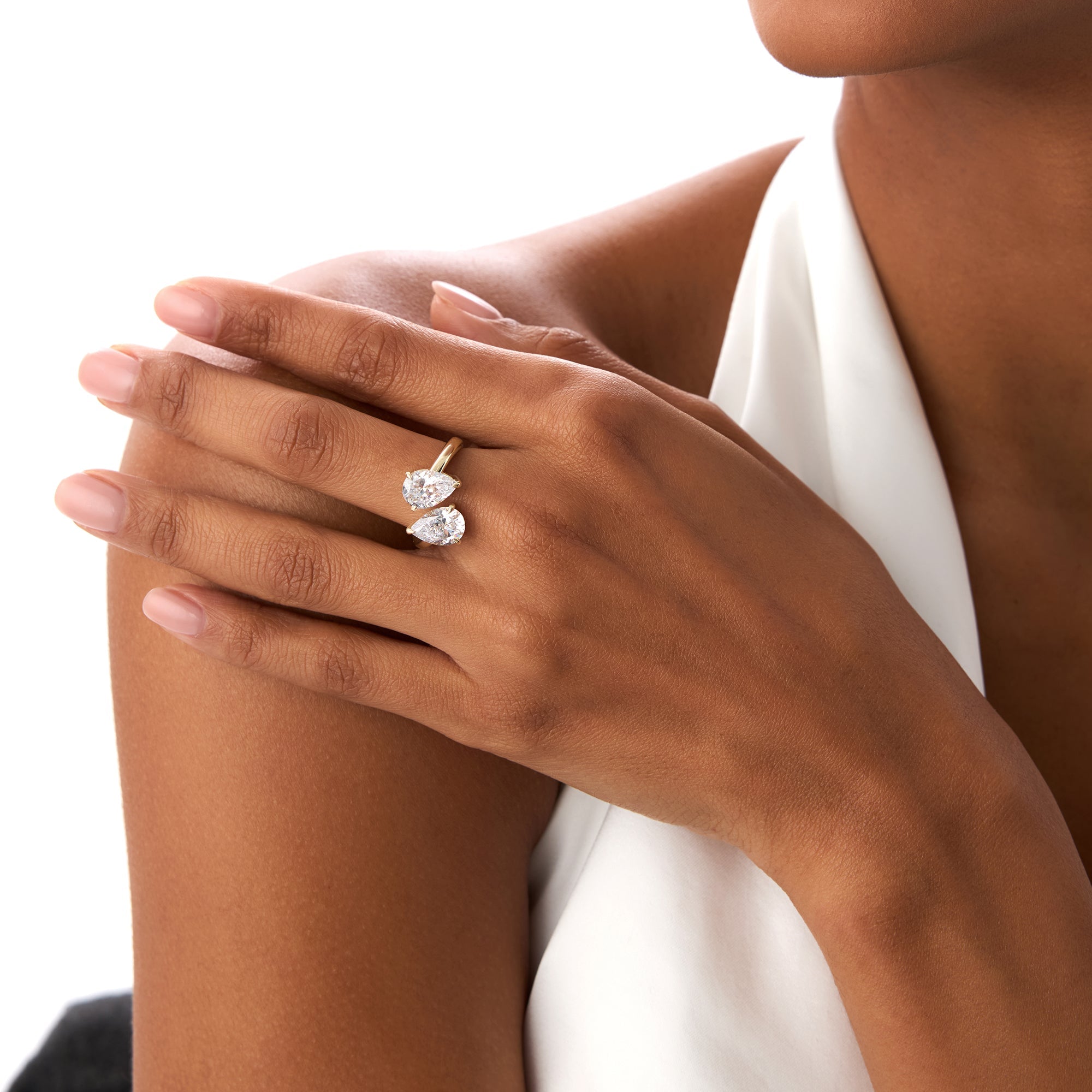 OBFJ0408 - 3.05ctw 14k Pear Shaped Lab Grown Diamond Toi et Moi Ring - Zora 4