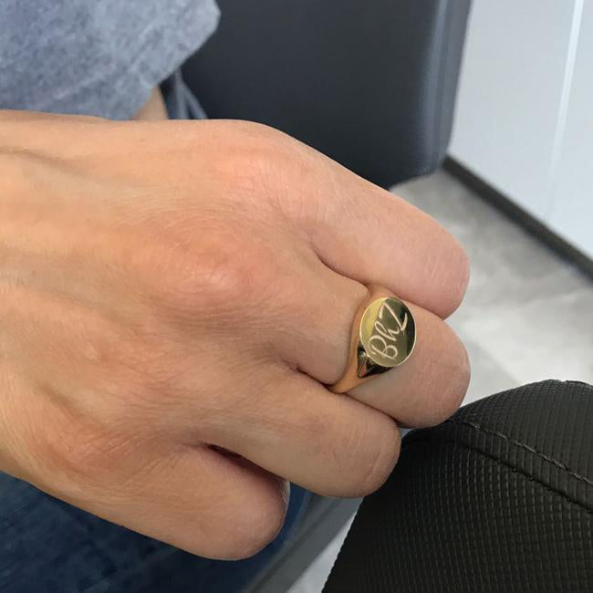 OBFJ1610 - 14k Gold Engravable Signet Ring 3