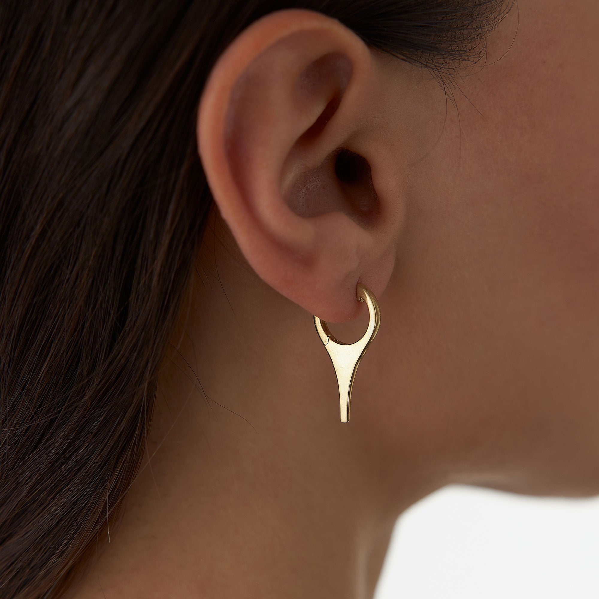 OBFJ1313 - 14k Solid Gold Mini Dagger Earrings 3