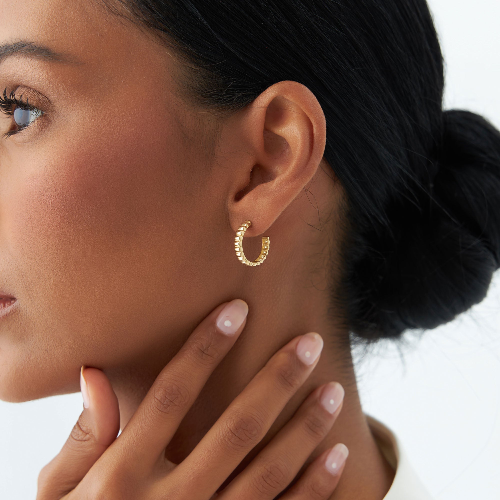 OBFJ1240 - 14k Gold Bubble C Hoop Earrings 5