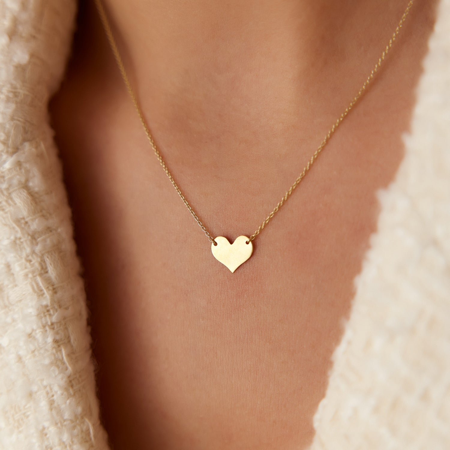 OBFJ1562 - 14k Gold Heart Necklace 2