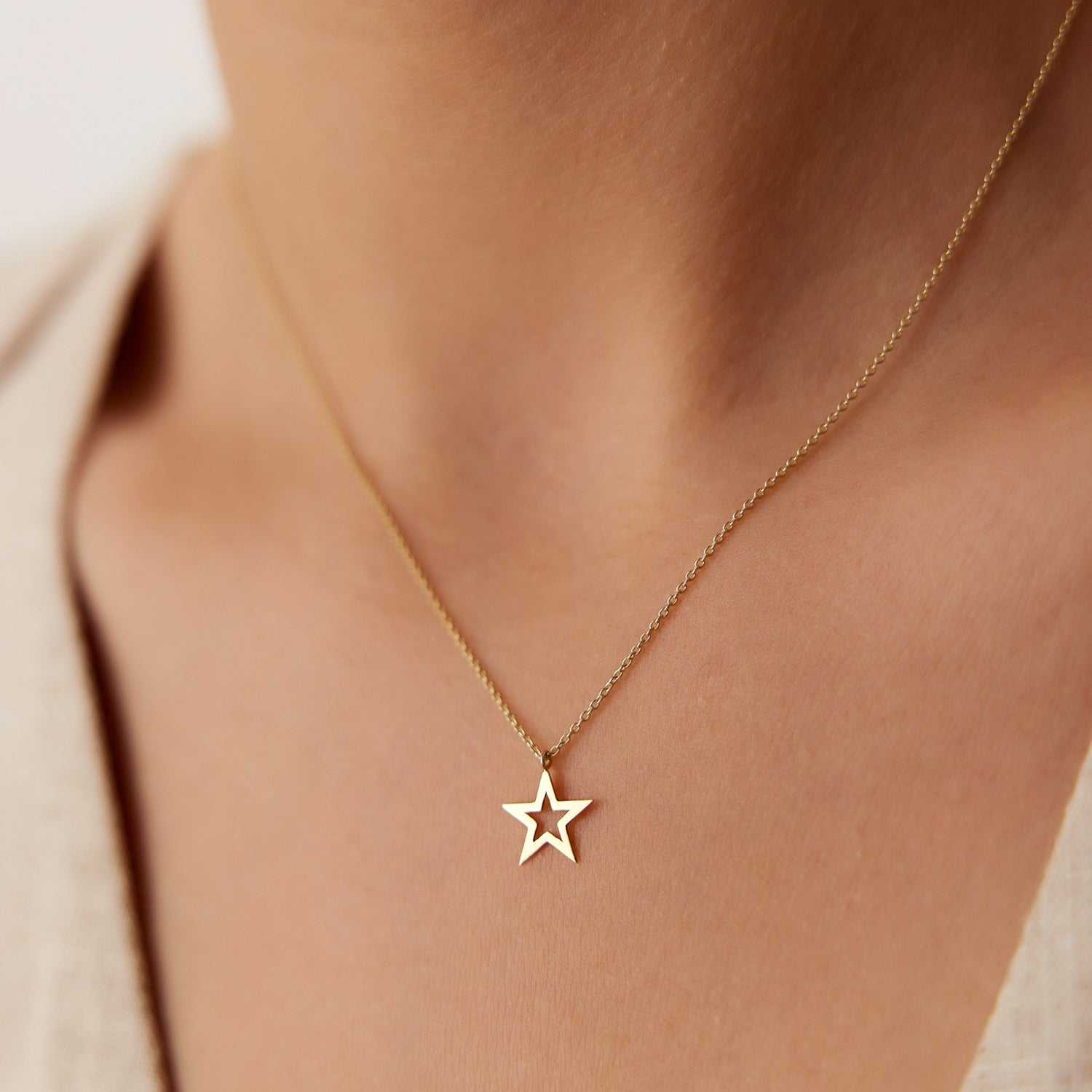 OBFJ1597 - 14k Star Necklace 2