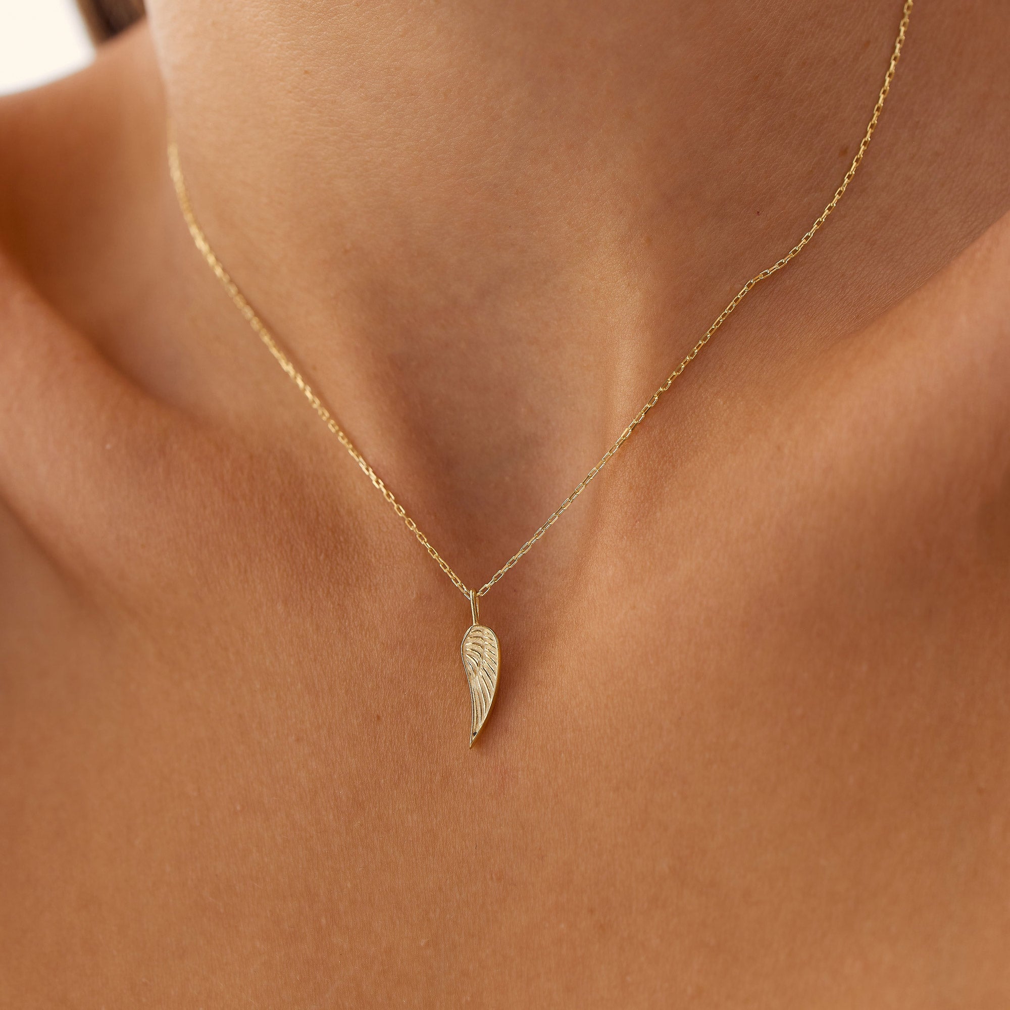 OBFJ1300 - 14K Angel Wings Pendant Necklace 4