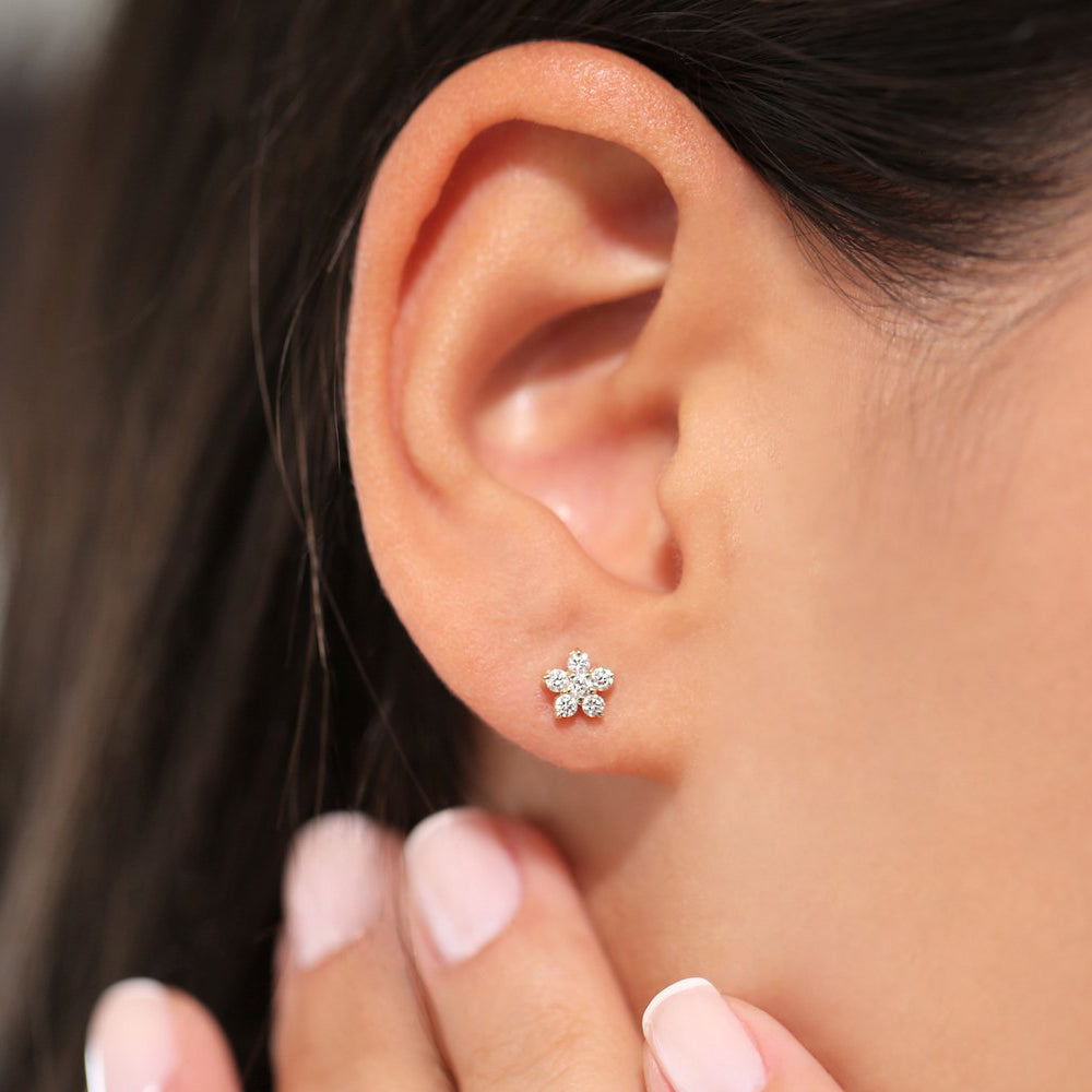 OBFJ1742 - 14K Gold Diamond Flower Earrings 3