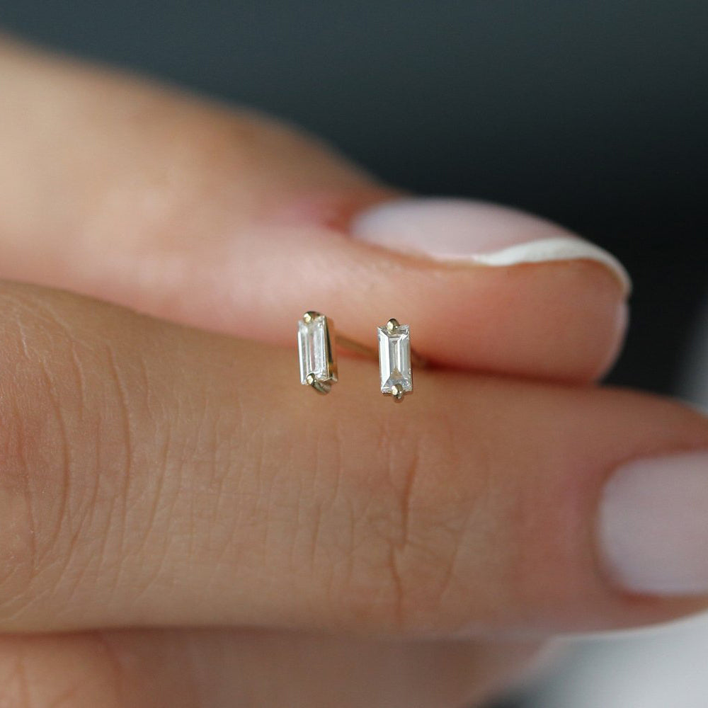 OBFJ2033 - 14k Mini Baguette Diamond Studs 2