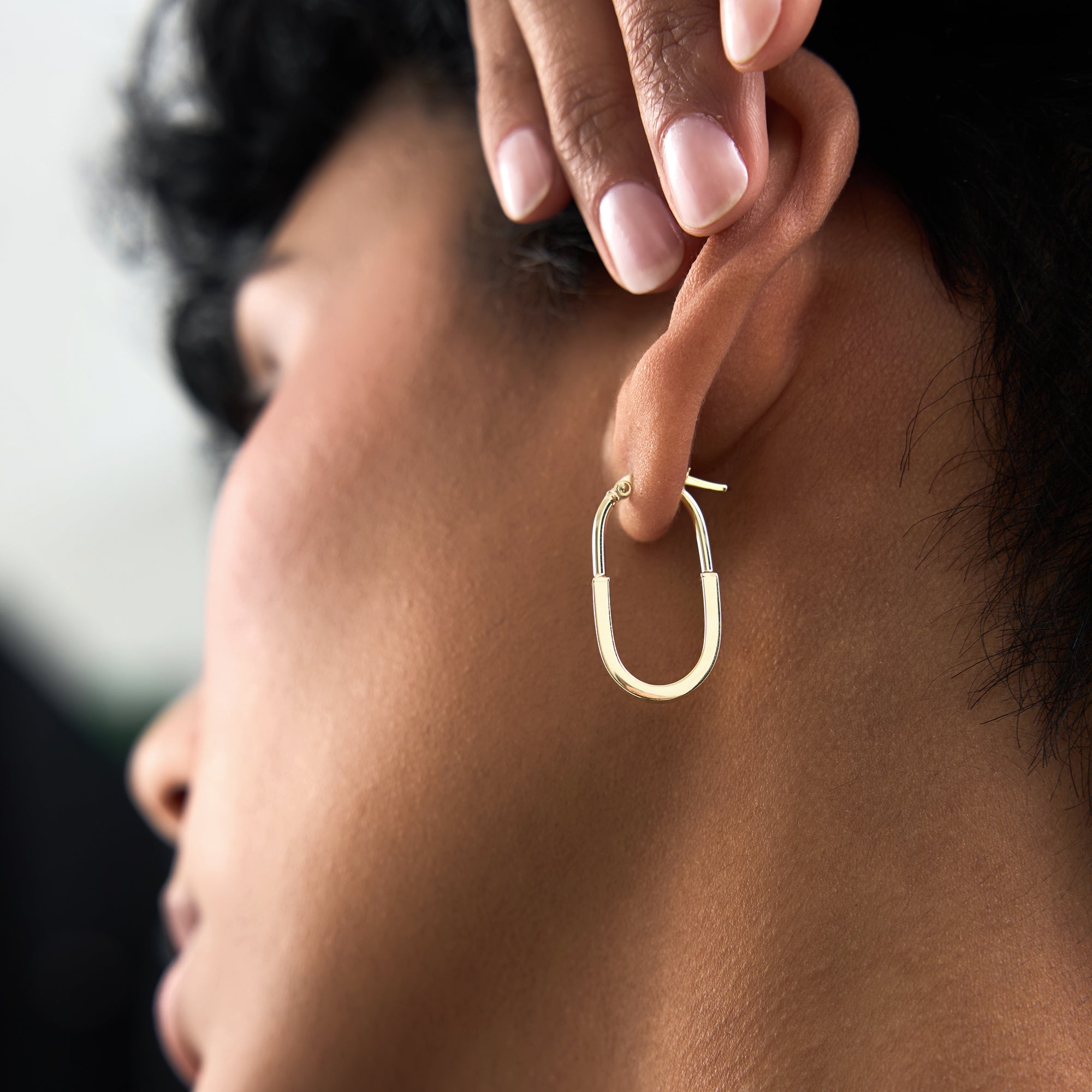 OBFJ0701 - 14K Gold Flat Edge Hoop Earrings 2