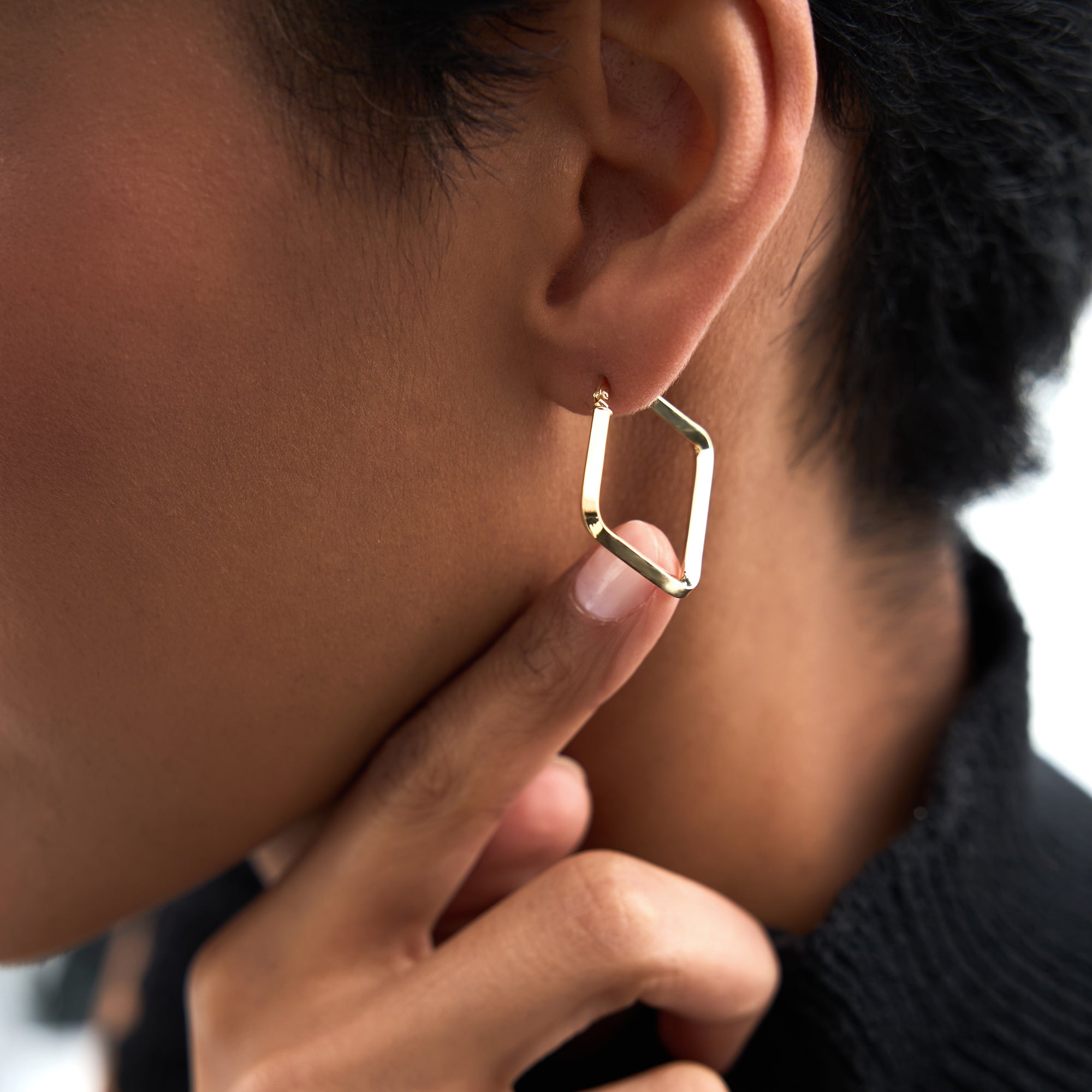 OBFJ0700 - 14K Gold Geometric Shaped  Square Hoop Earrings 6