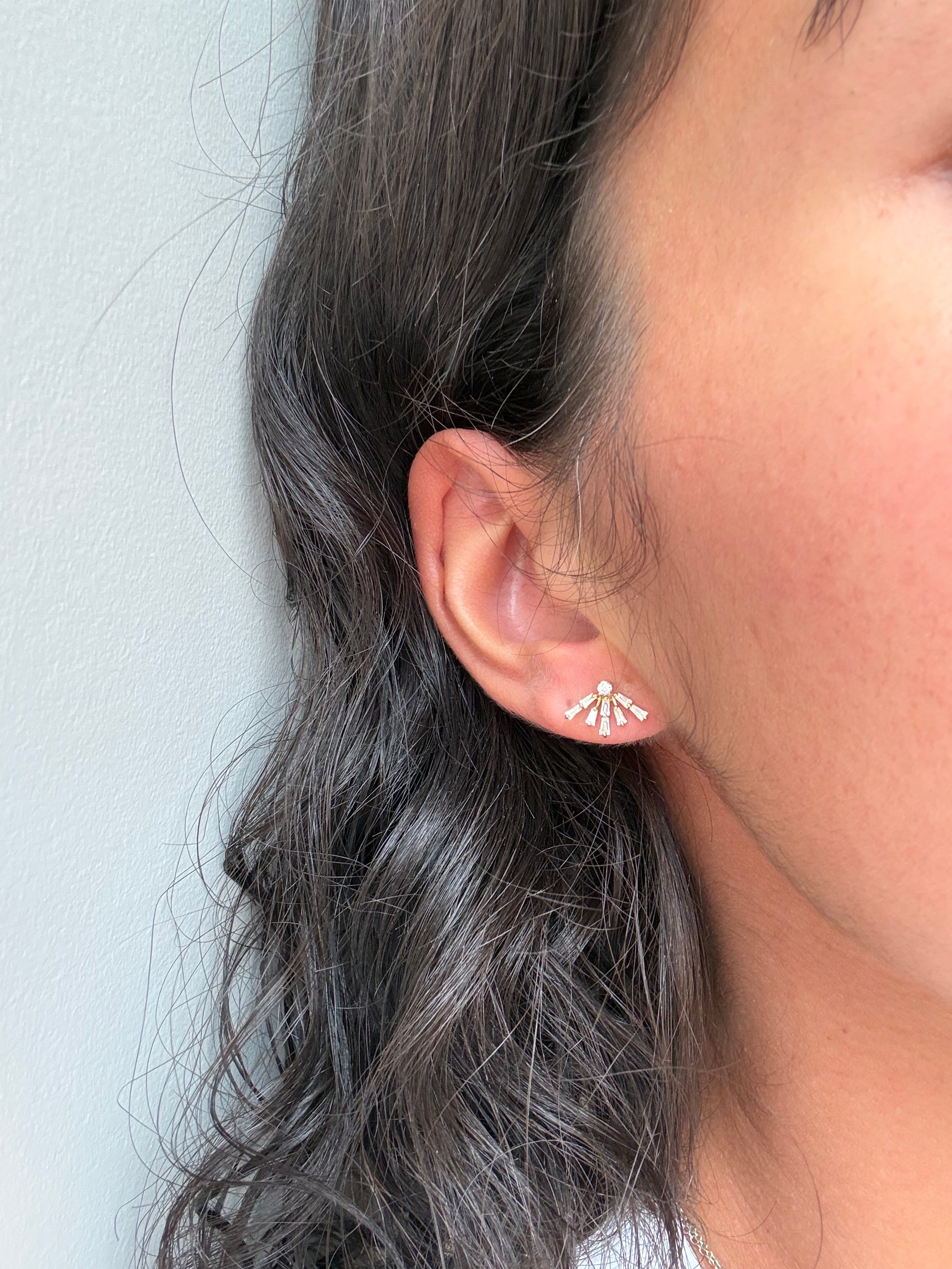 OBFJ0051 - 14K Gold Diamond Ray Stud Earrings 2