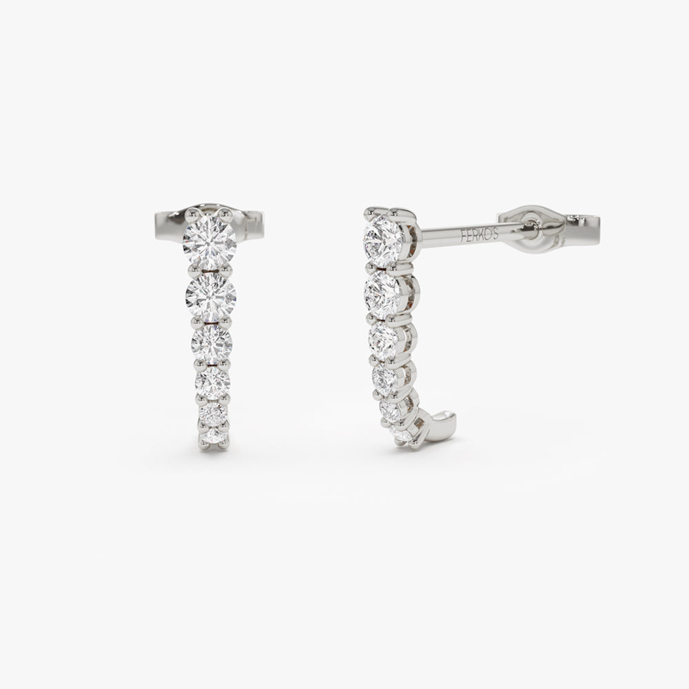 OBFJ2146 - 14k Round Diamond Prong Setting Graduating Stud Earrings 6