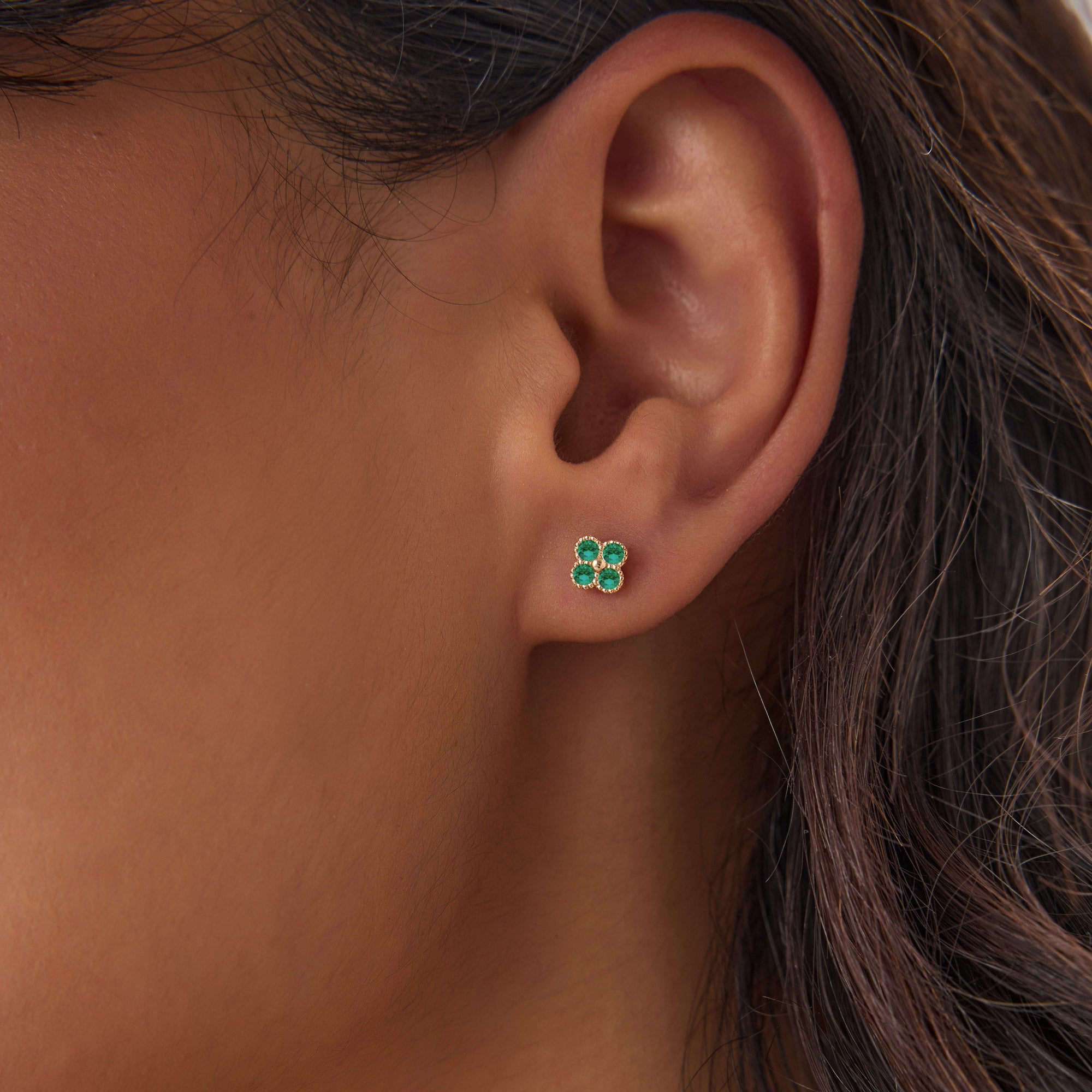 OBFJ1025 - 14k Emerald Clover Beaded Studs 2
