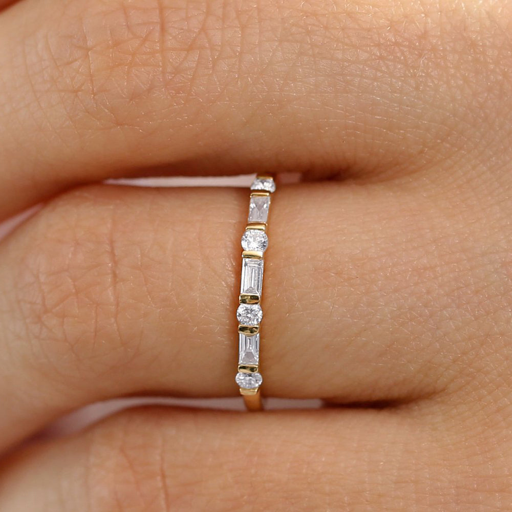 OBFJ1801 - 14K Alternating Baguette and Round Diamond Wedding Ring 2