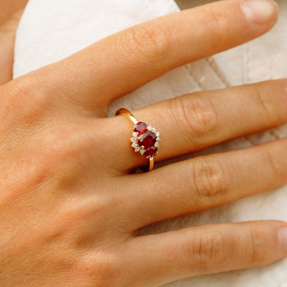 OBFJ1998 - 14k Three Stone Ruby Cluster Ring 9