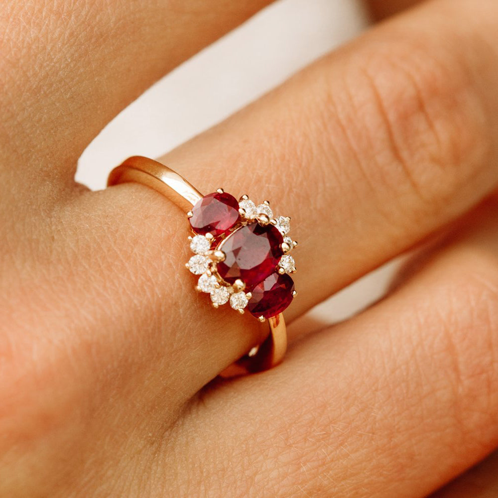 OBFJ1998 - 14k Three Stone Ruby Cluster Ring 2