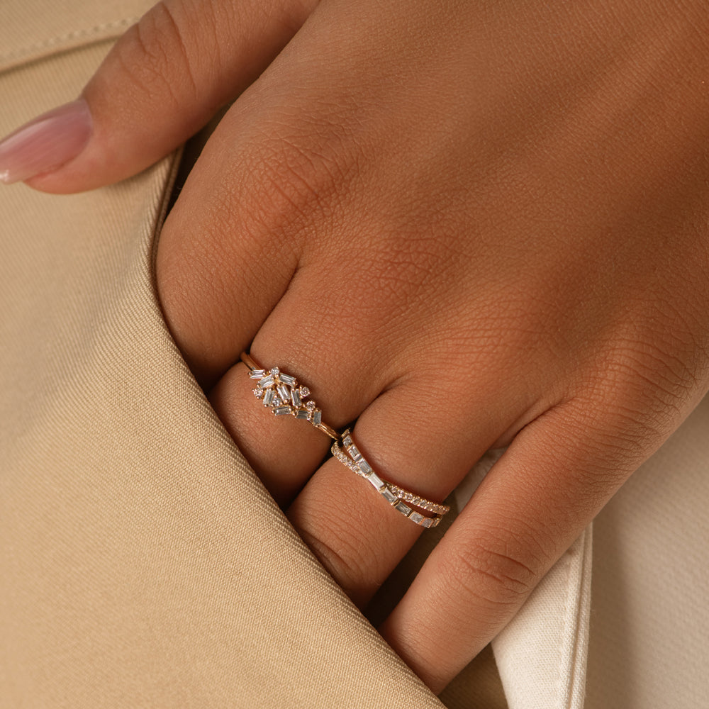 OBFJ2200 - 14k Baguette and Round Diamond Dainty Cluster Ring 4