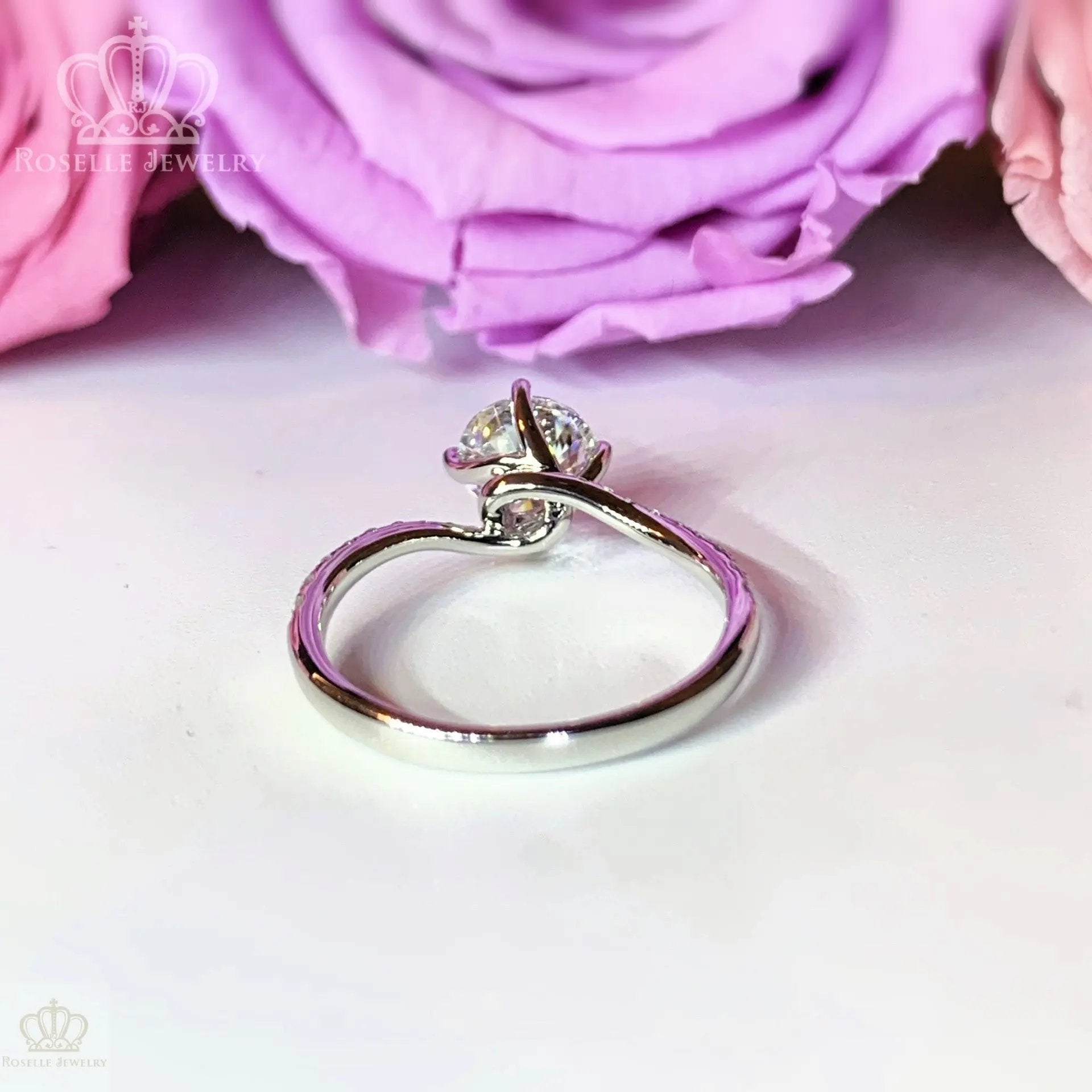 Twist Side Stone Diamond Ring [Setting Only] - LGR111s CHARLISA™