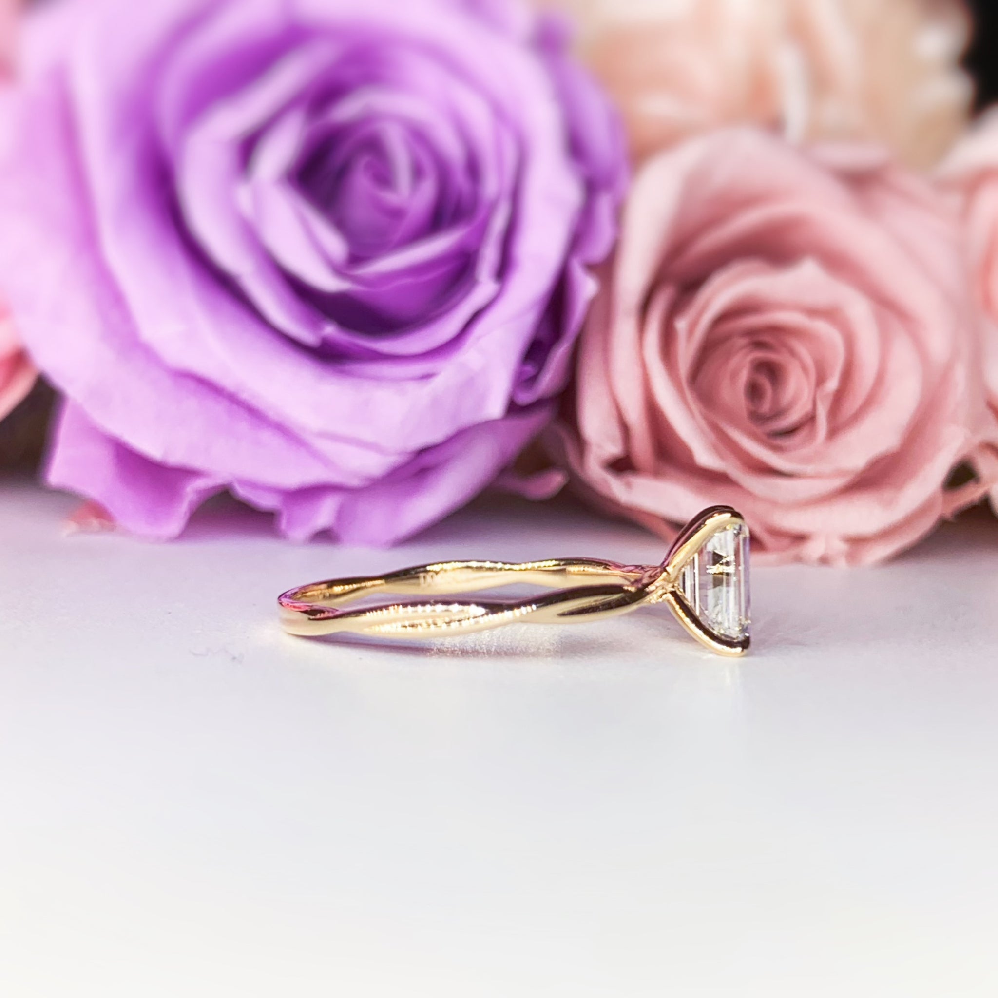 Twist Solitaire Engagement Ring [Setting Only] - LGR034s