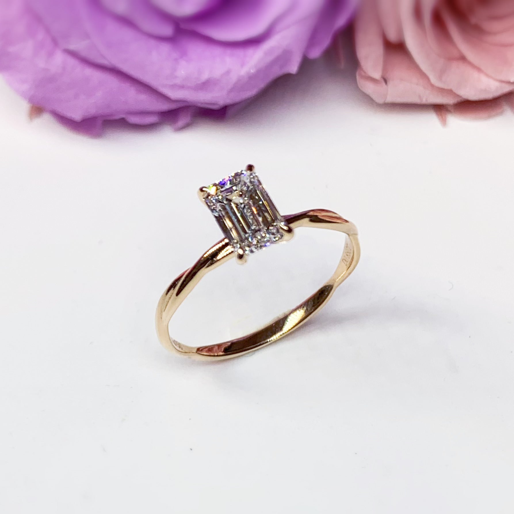 Twist Solitaire Engagement Ring [Setting Only] - LGR034s