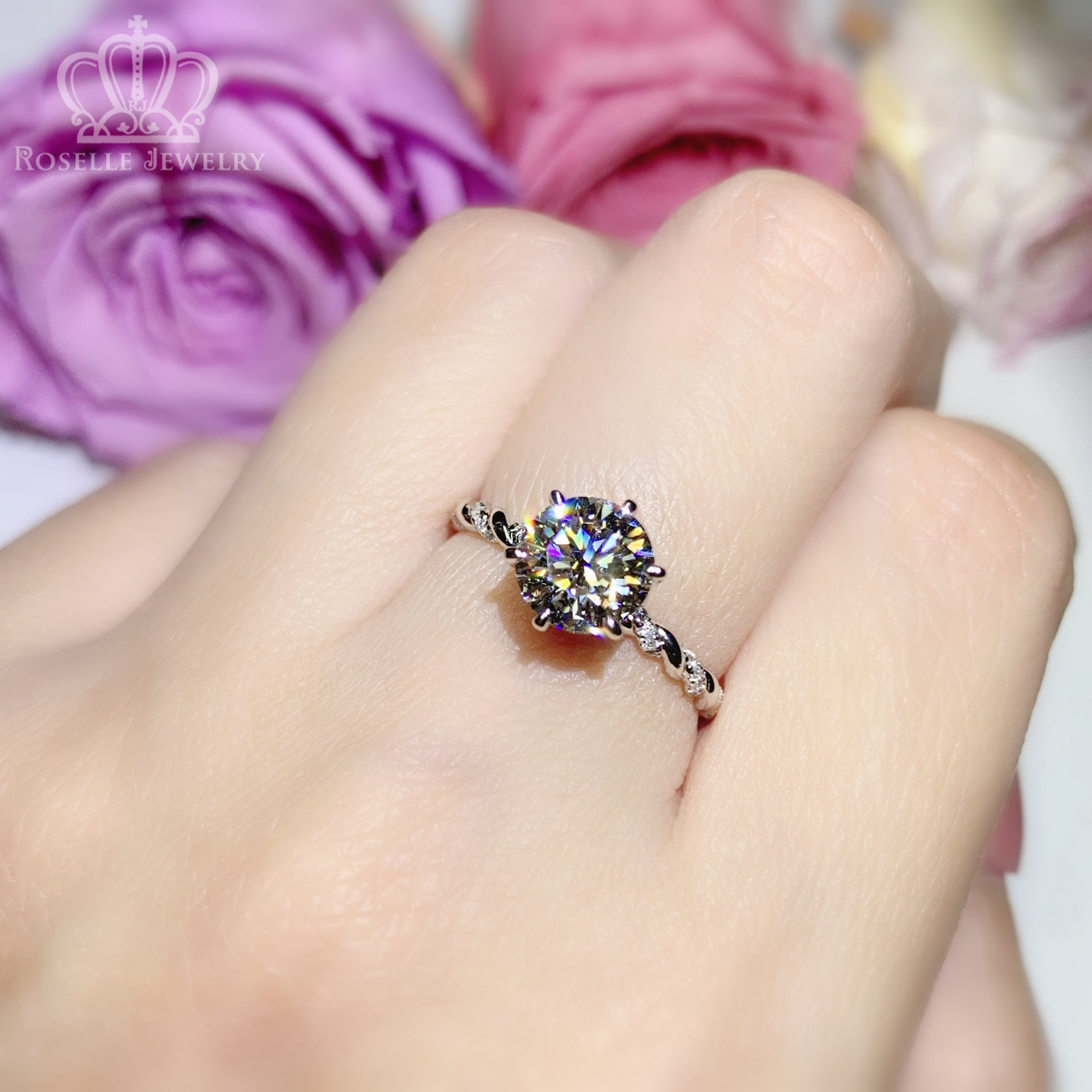 LGT004 - [Setting Only] Twist Side Stone Diamond Engagement Ring