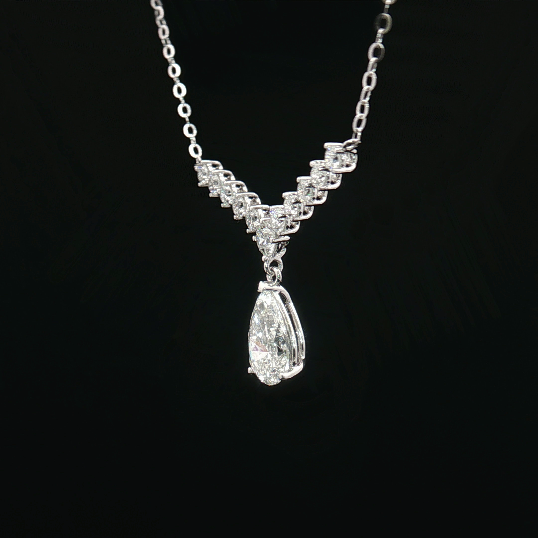 LC107 - [Setting Only] Graduated Round & Pear Diamond Drop Necklace