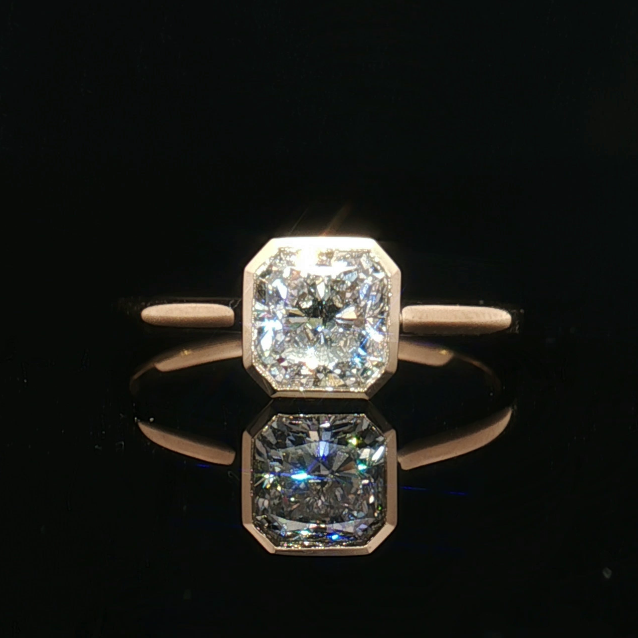 LGN1235 -[Setting Only] Octagonal Bezel Solitaire Engagement Ring