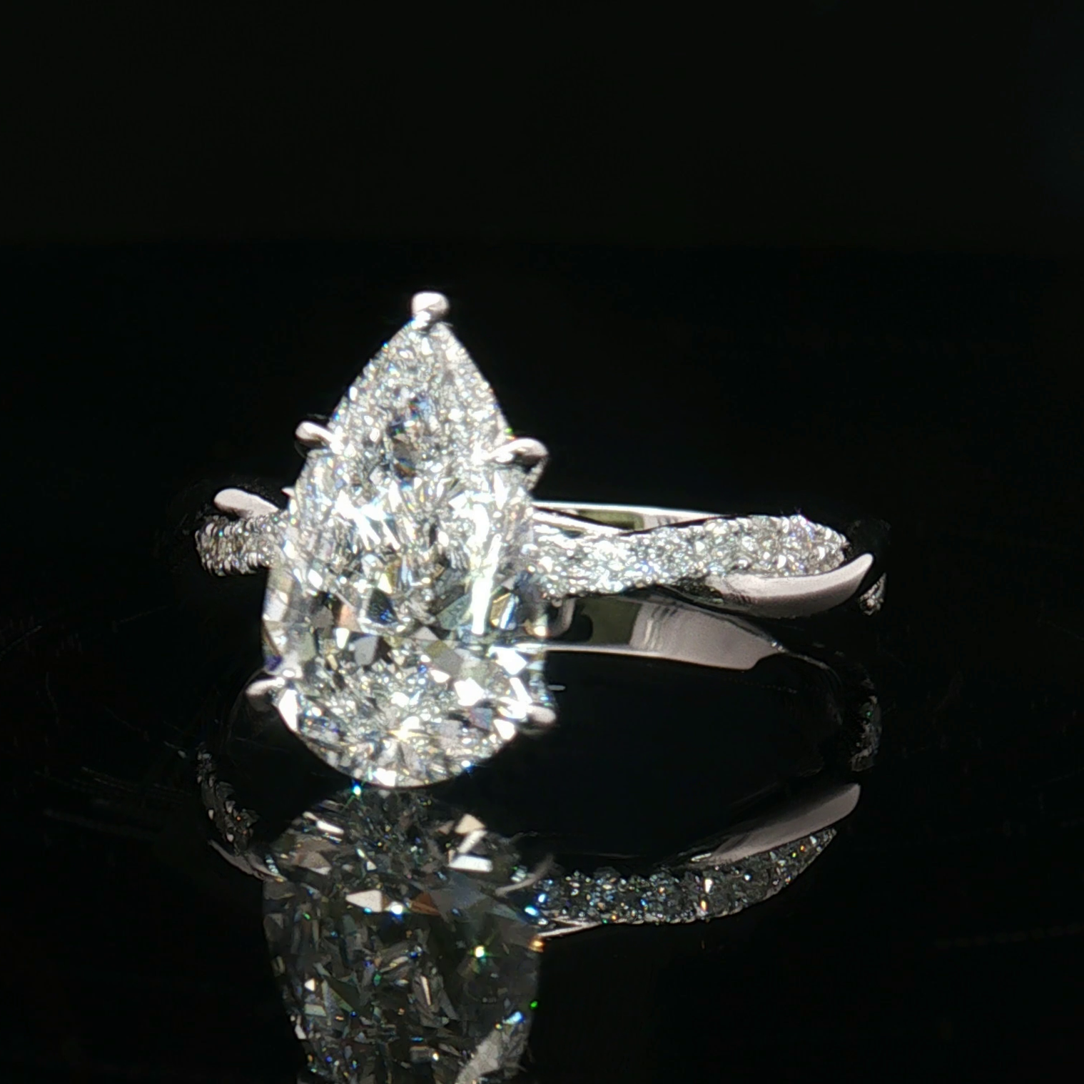 LGR058L - [Setting Only] Twist Side Stone Lab Grown Diamond Engagement Ring