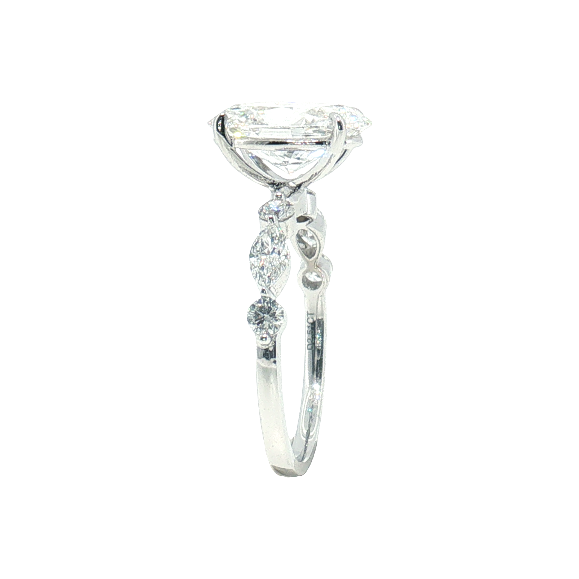 LGT0401 - [Setting Only] Oval Cut Sidestone Engagement Ring