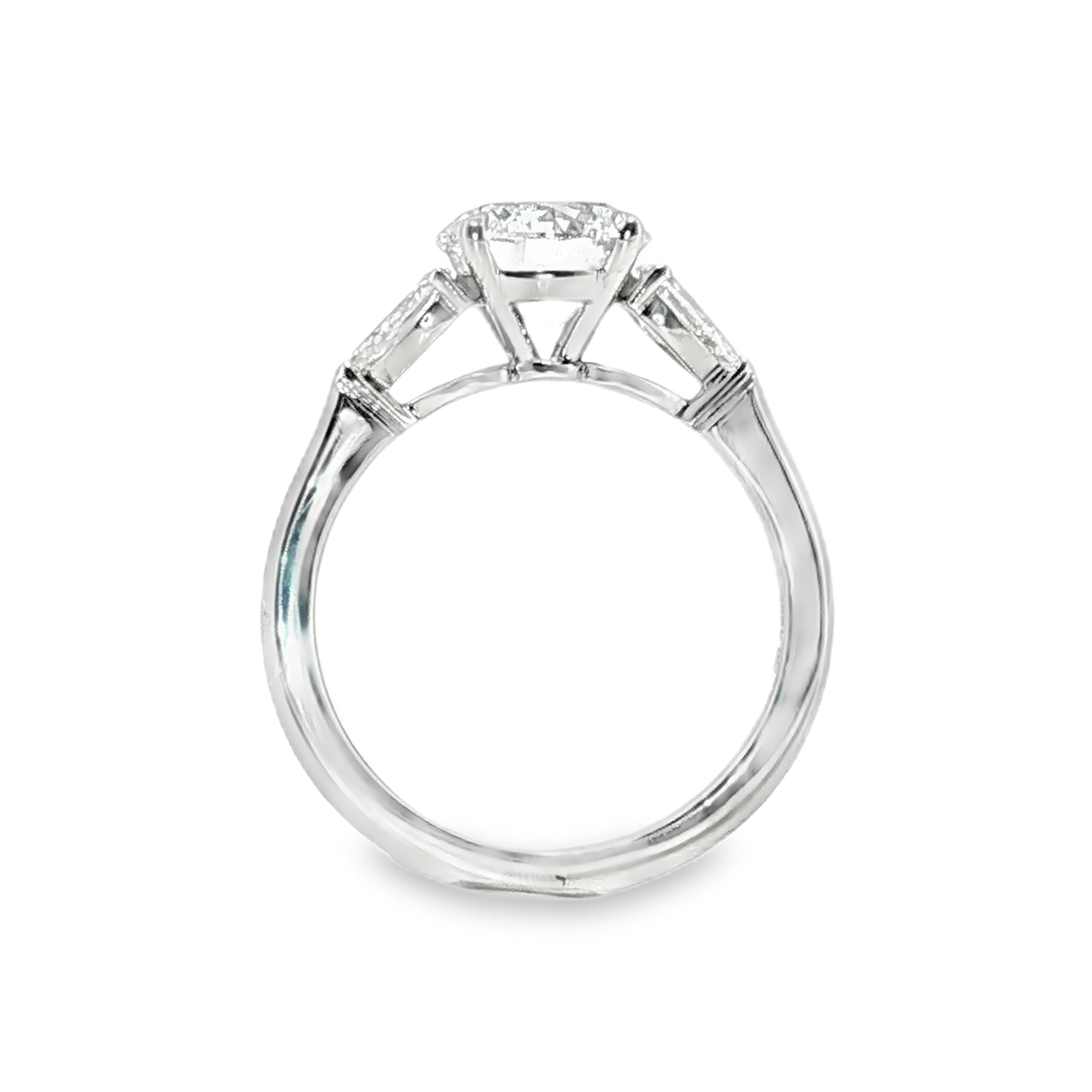 LGT0632 - [Setting Only] Pear Side Stones Three Stone Engagement Ring