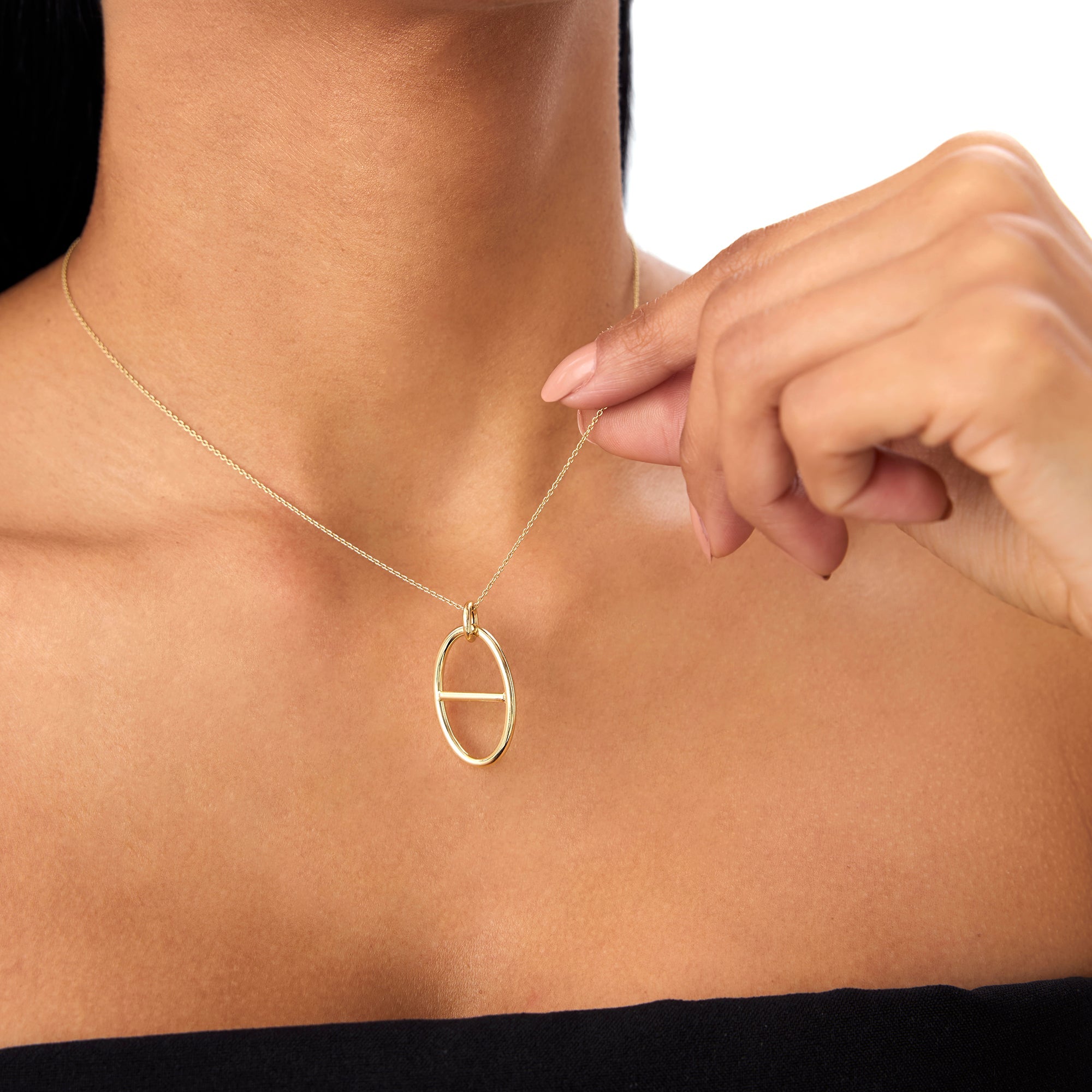 OBFJ0761 - 14k Minimalist Oval Pendant Necklace 2