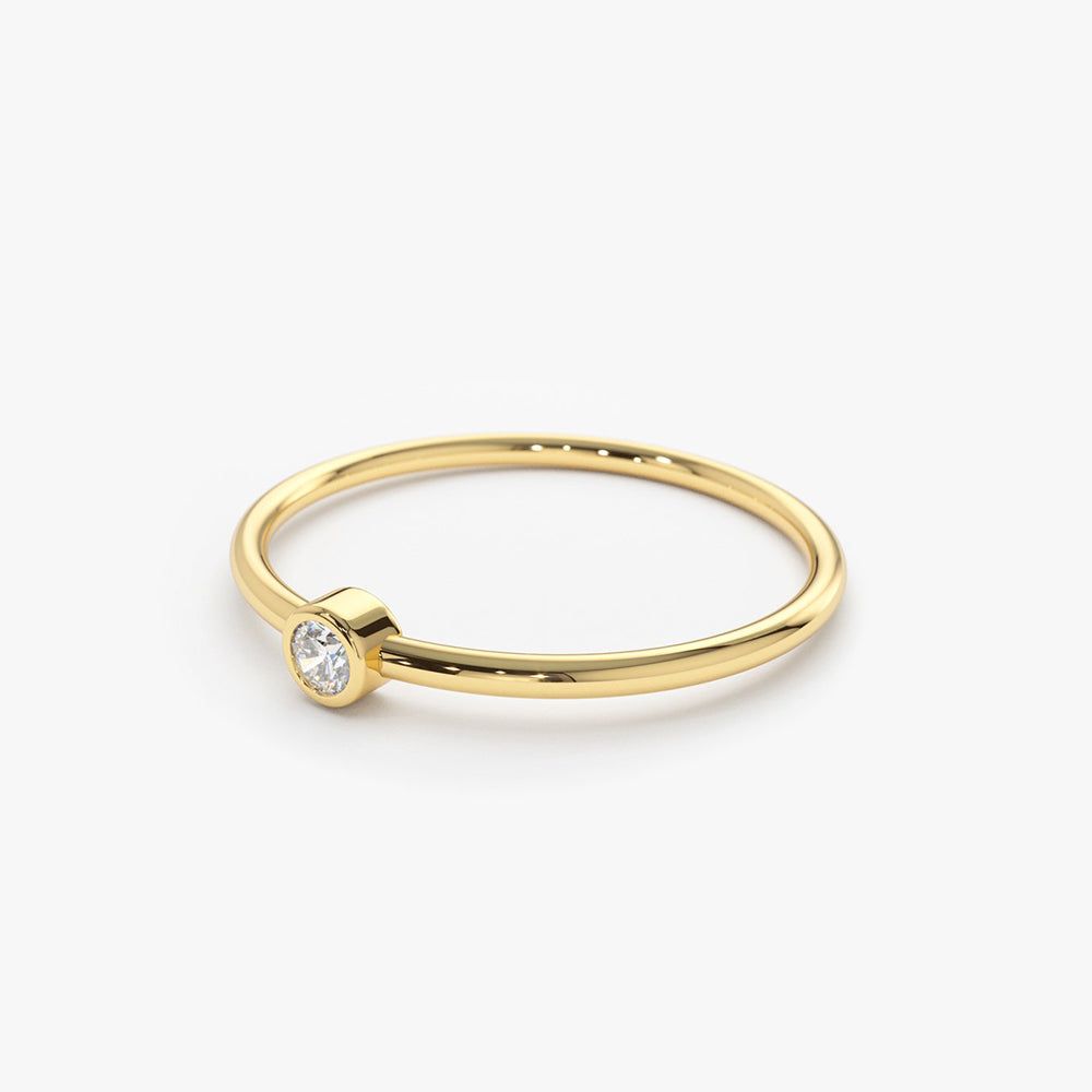 OBFJ1568 - 14K Gold Round Solitaire Diamond Ring 7