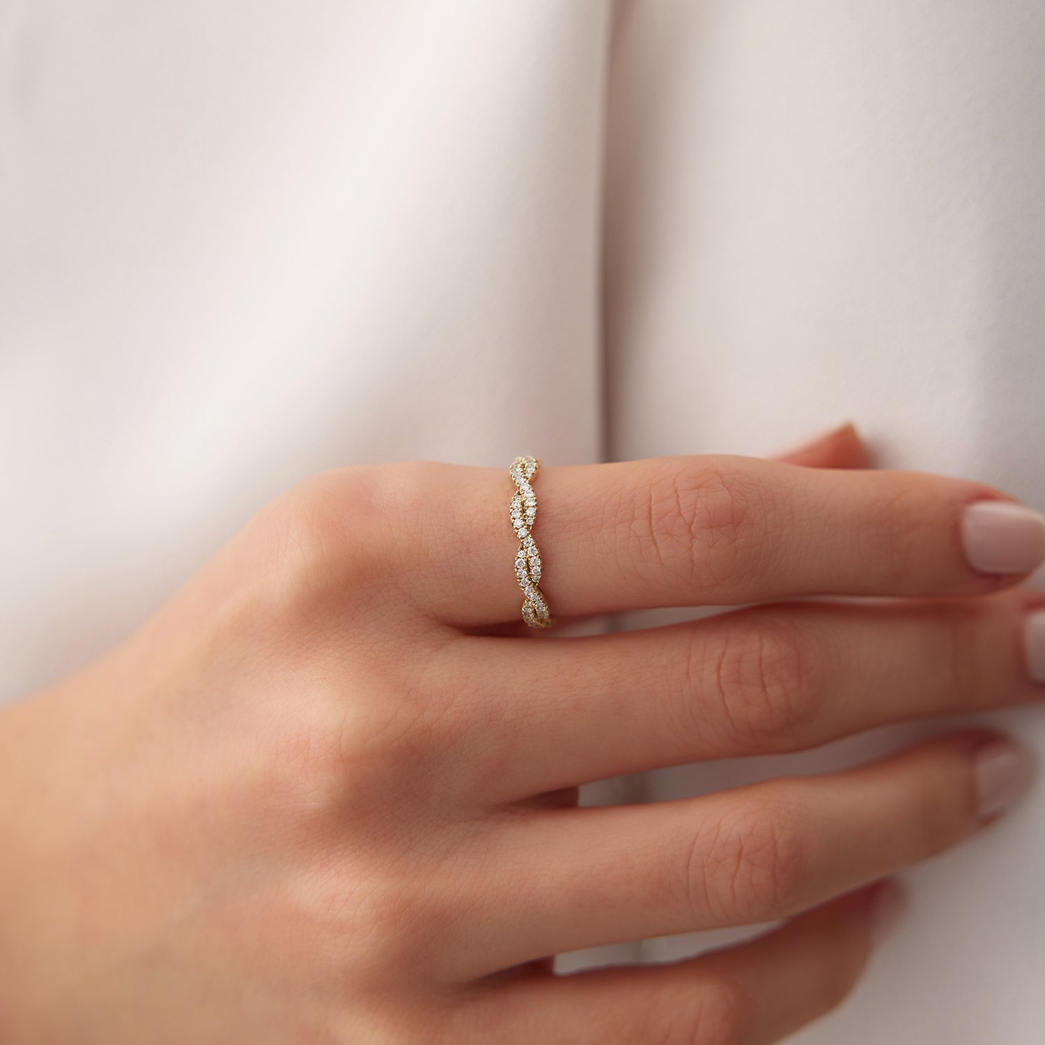 OBFJ1643 - 14K Gold Infinity Diamond Eternity Wedding Band 4