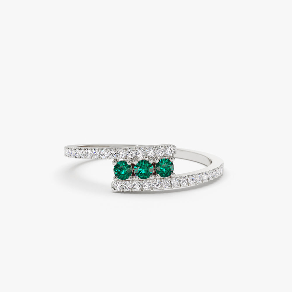 OBFJ2119 - 14k Cross Over Diamond Ring with Round Emeralds 6