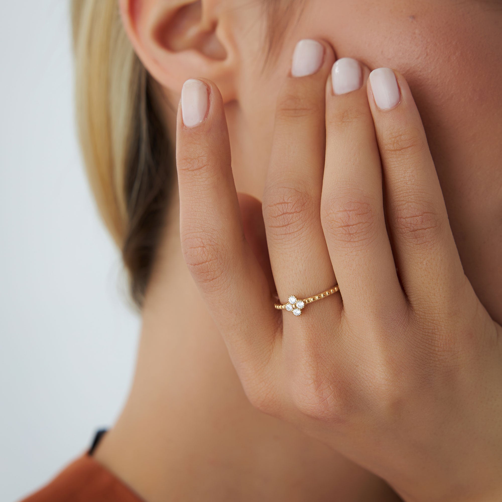OBFJ1329 - 14k Diamond Clover Ring 5