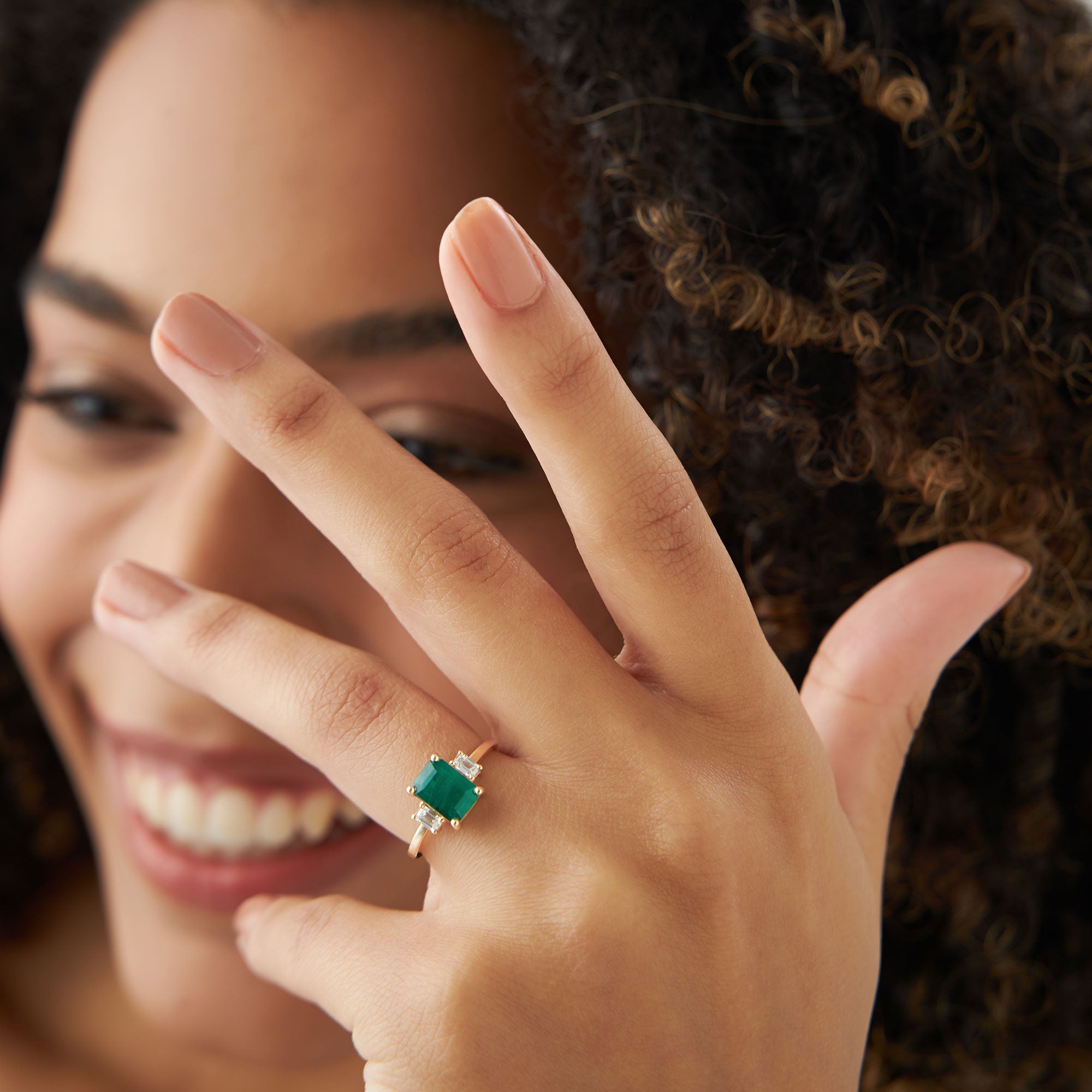 OBFJ1095 - 14k Three Stone Emerald Engagement Ring 4