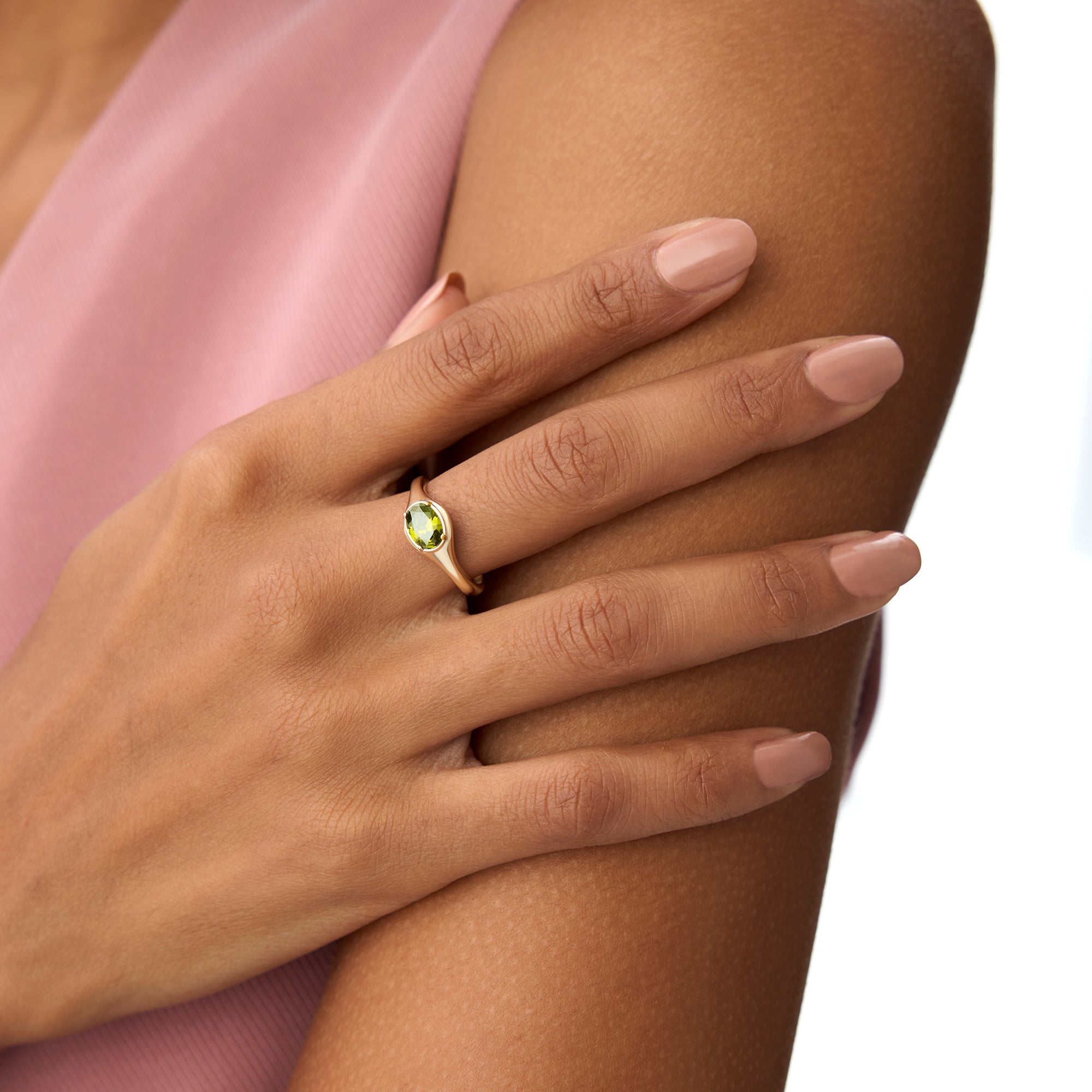 OBFJ0782 - 14K Oval Shape Prong Setting Peridot Ring 3