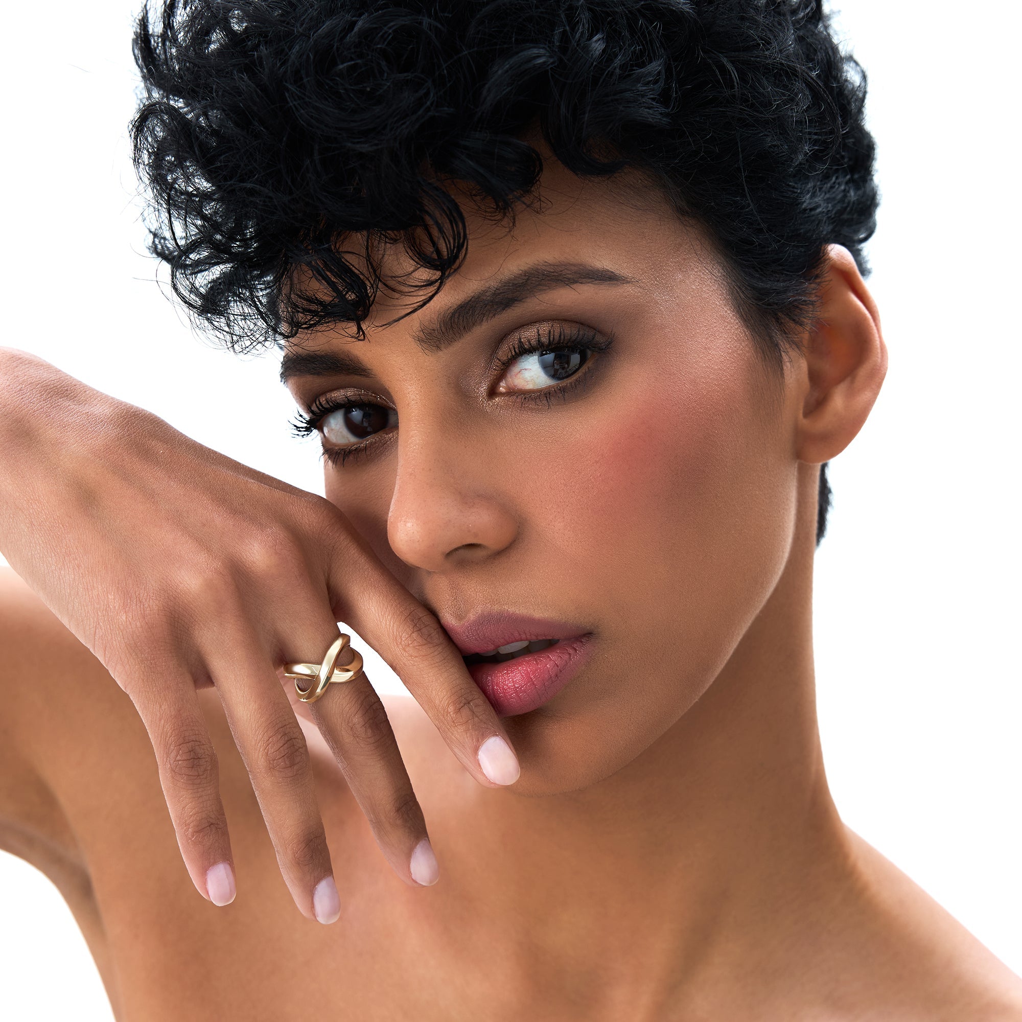 OBFJ0722 - 14K Chunky Gold Criss Cross Statement Ring 4