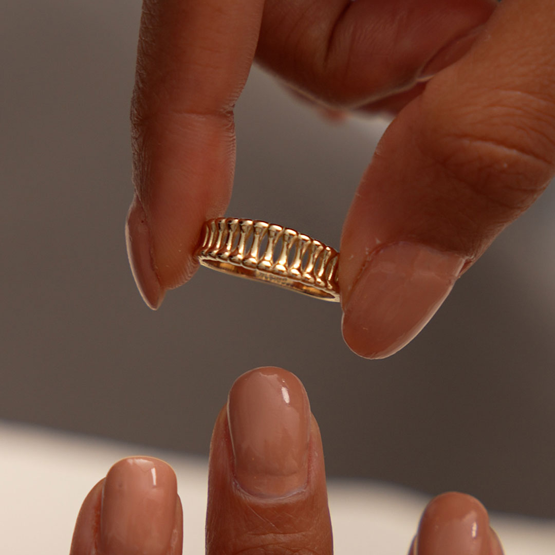 OBFJ0525 - 14K Sculptural Wide Band Ring 6