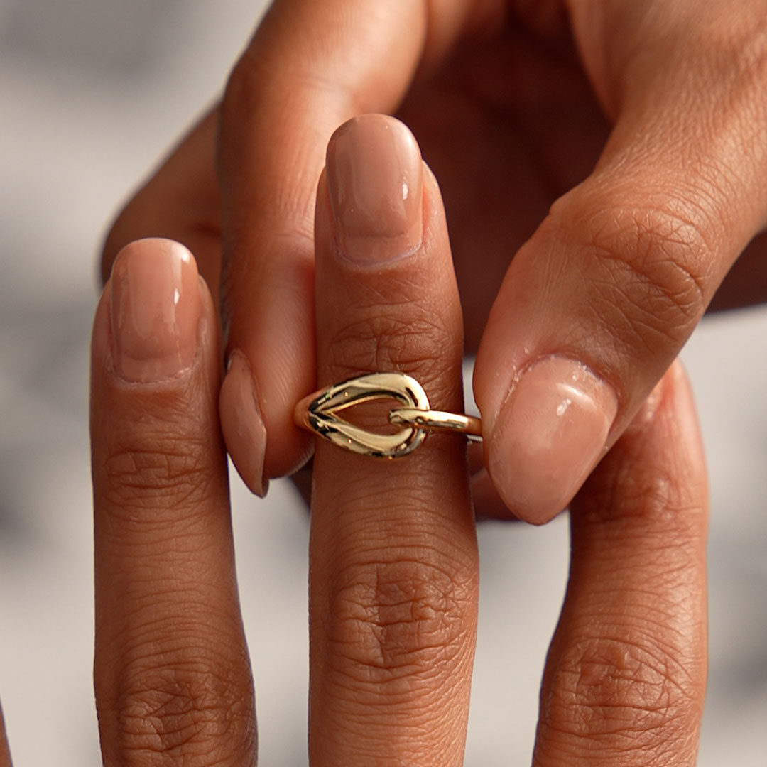 OBFJ0530 - 14k Gold Modern Knot Ring 5