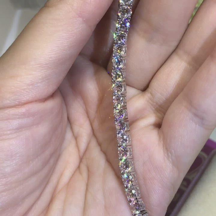 B25 - Round Brilliant Cut Tennis Bracelet