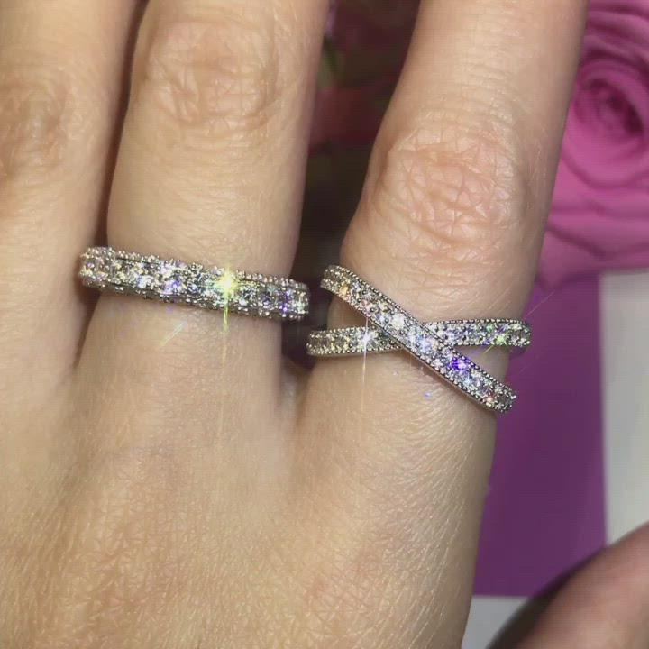 BA33 - Three sided stone wedding ring