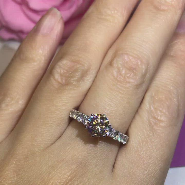 V24 - Vintage Engagement Ring