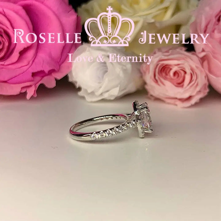 Oval Halo Engagement Ring - VO2 - Roselle Jewelry